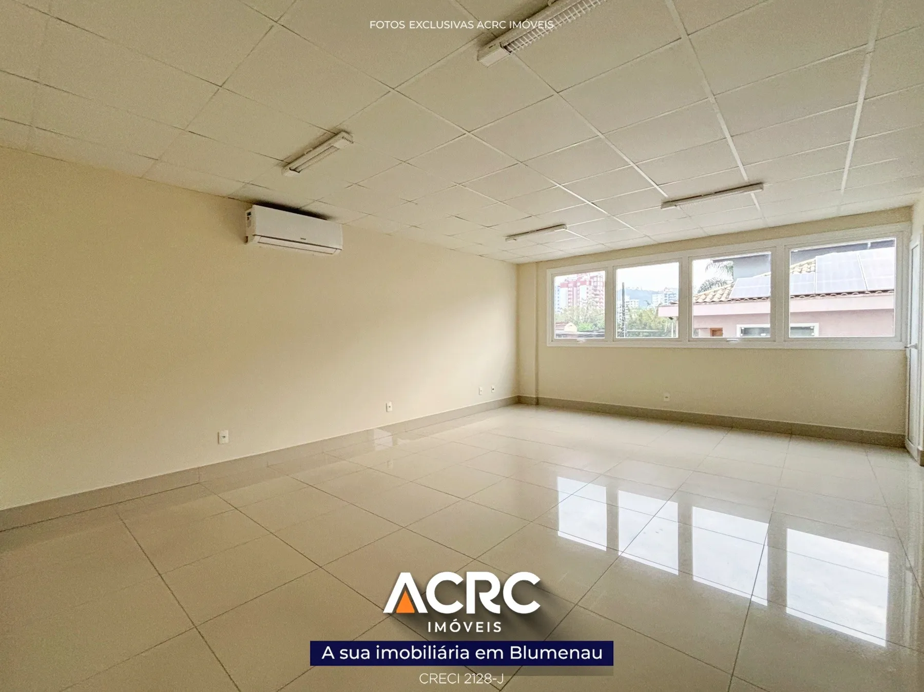 ACRC Imóveis - Sala Comercial para Locação no Bairro Centro — foto 3