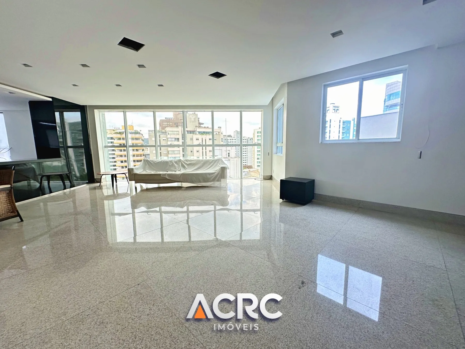 ACRC Imóveis - Apartamento para Venda no Bairro Jardim Blumenau. — foto 5