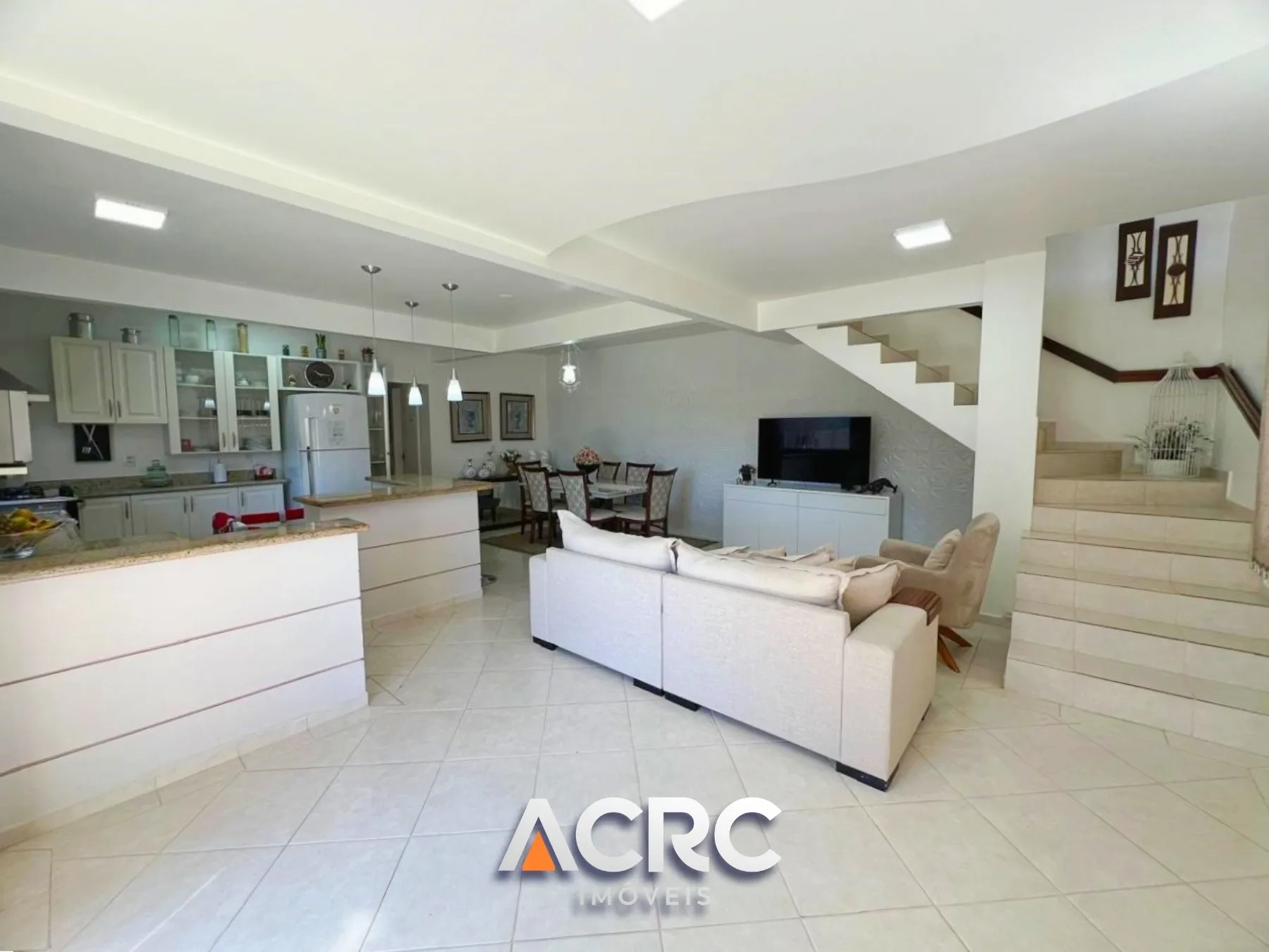ACRC Imóveis - Casa para Venda no Bairro Centro. — foto 7