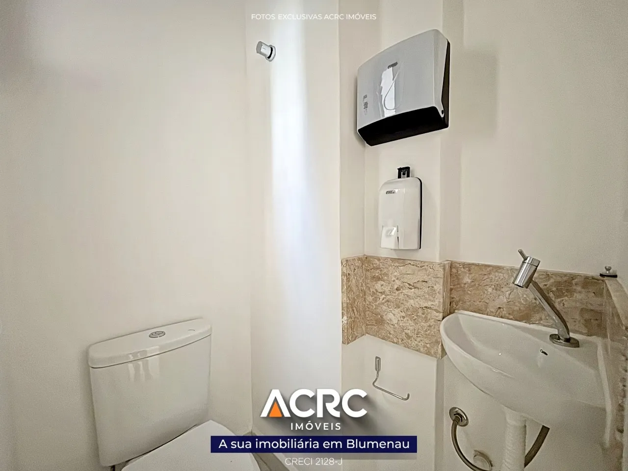 ACRC Imóveis - SA01118 - Sala comercial para Locação no Bairro da Velha. — foto 5