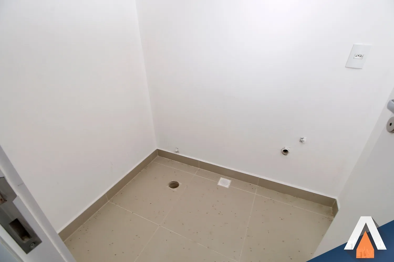 ACRC Imóveis - Sala para Venda em Blumenau no bairro Centro — foto 5