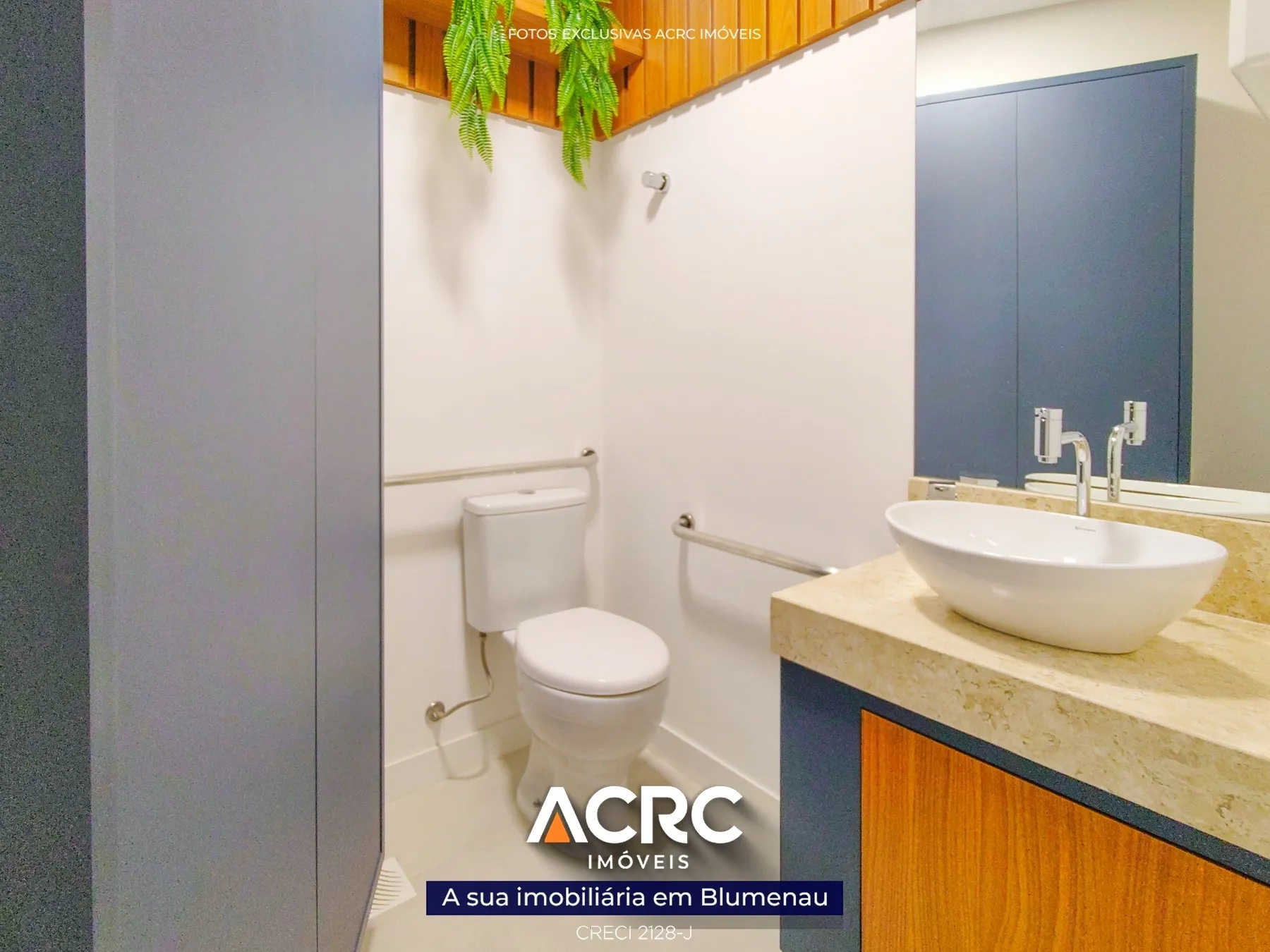 ACRC Imóveis - Sala Comercial para Locação em Blumenau no bairro Vila Nova. — foto 6