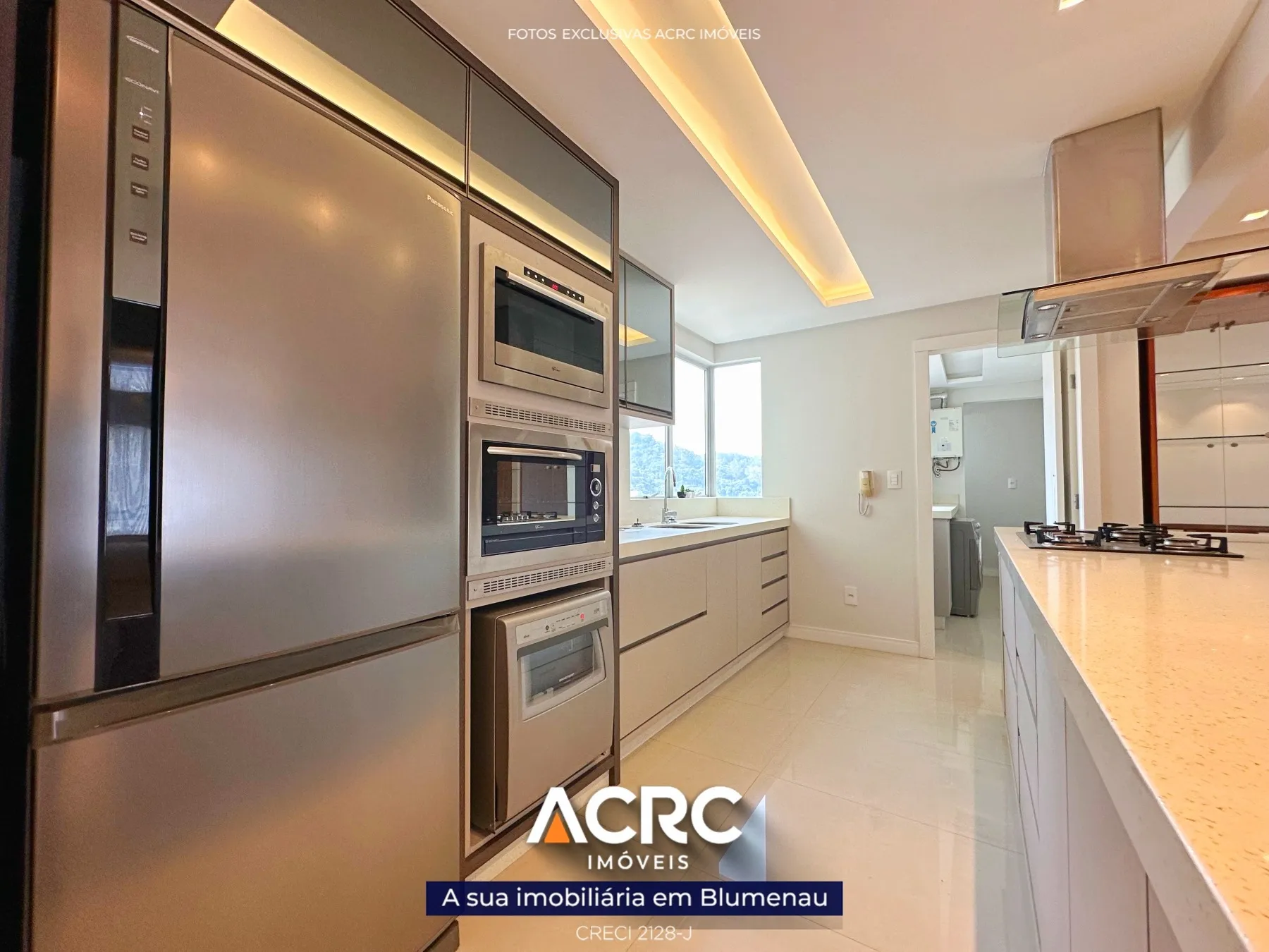 ACRC Imóveis - Apartamento para Venda em Blumenau no Bairro Ponta Aguda. — foto 4