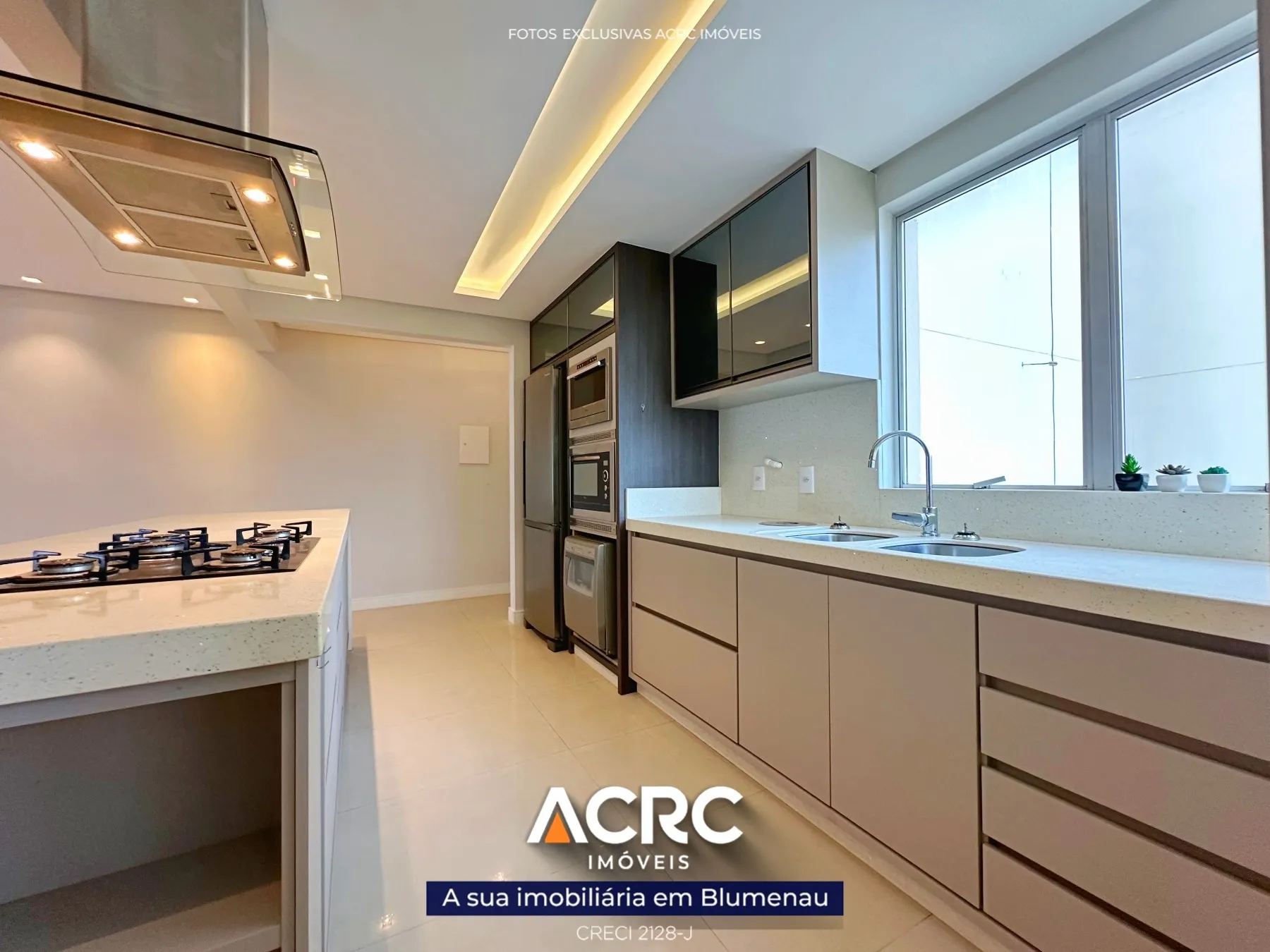 ACRC Imóveis - Apartamento para Venda em Blumenau no Bairro Ponta Aguda. — foto 5