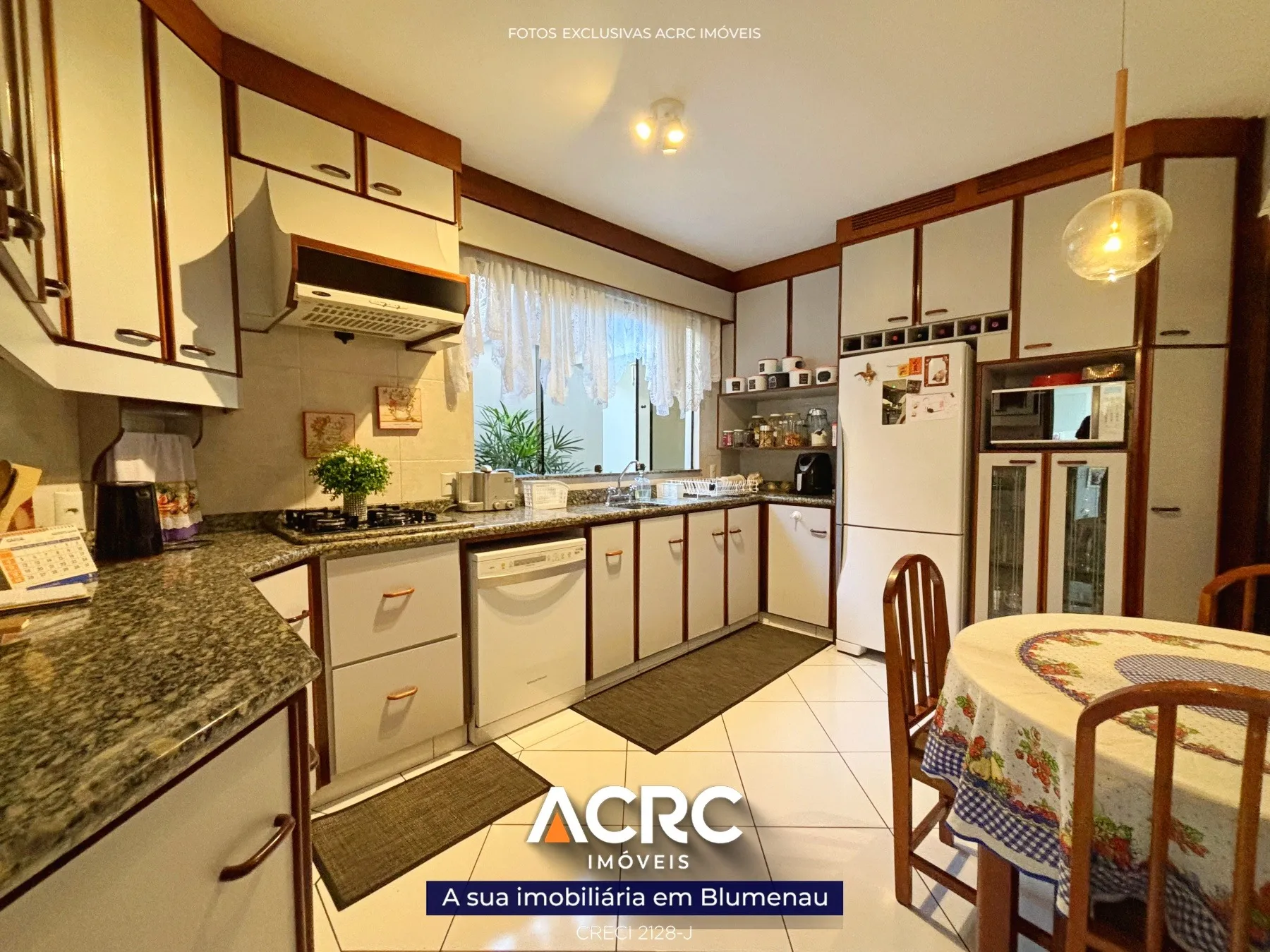ACRC Imóveis - Casa para Venda no Bairro Garcia. — foto 3