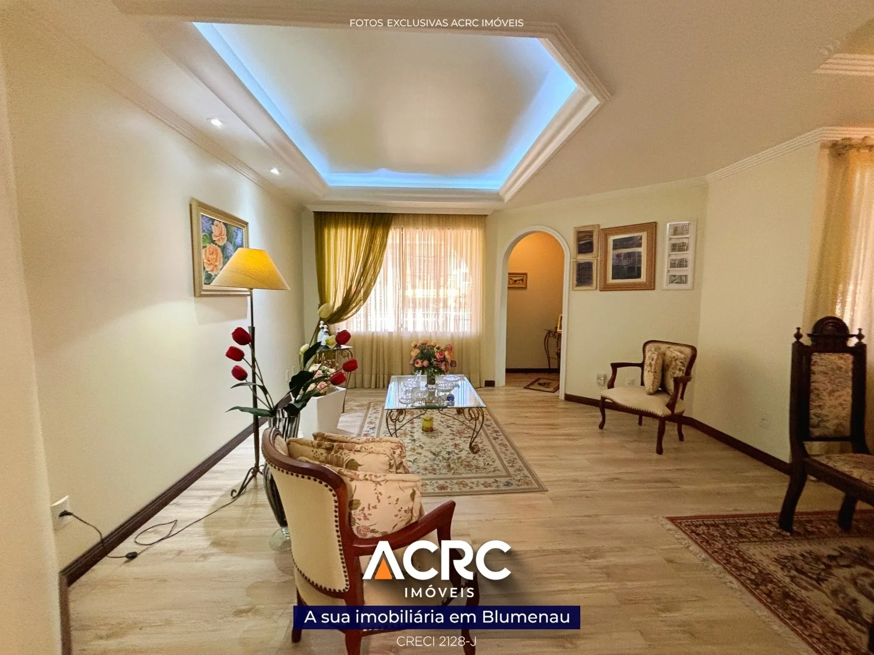 ACRC Imóveis - Casa para Venda no Bairro Garcia. — foto 4