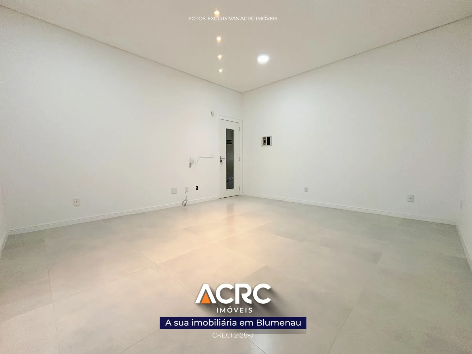 ACRC Imóveis - Sala comercial para Locação no Bairro Bom Retiro. — foto 5