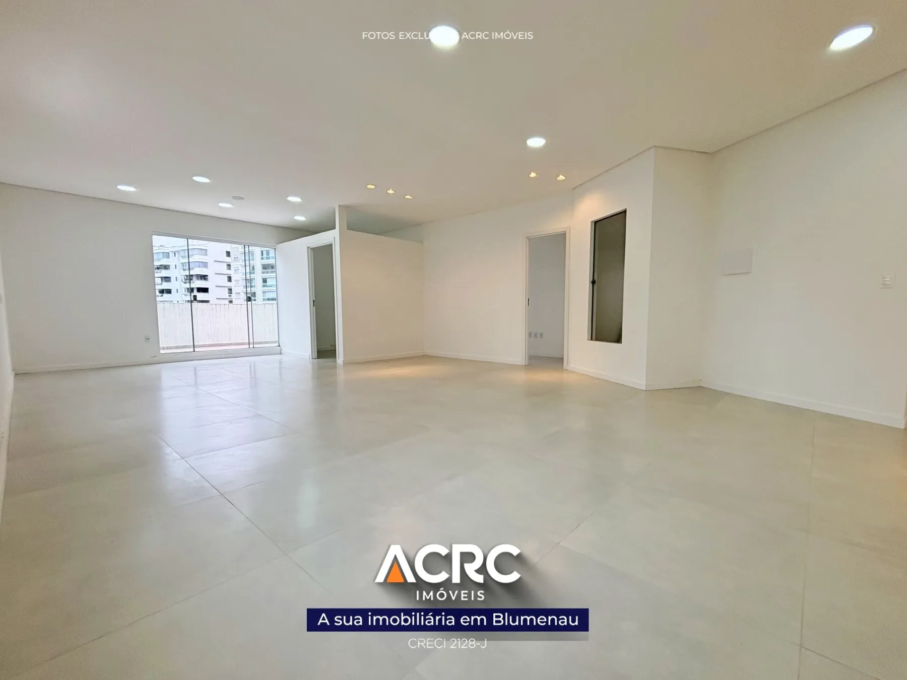 ACRC Imóveis - Sala comercial para Locação no Bairro Bom Retiro. — foto 6