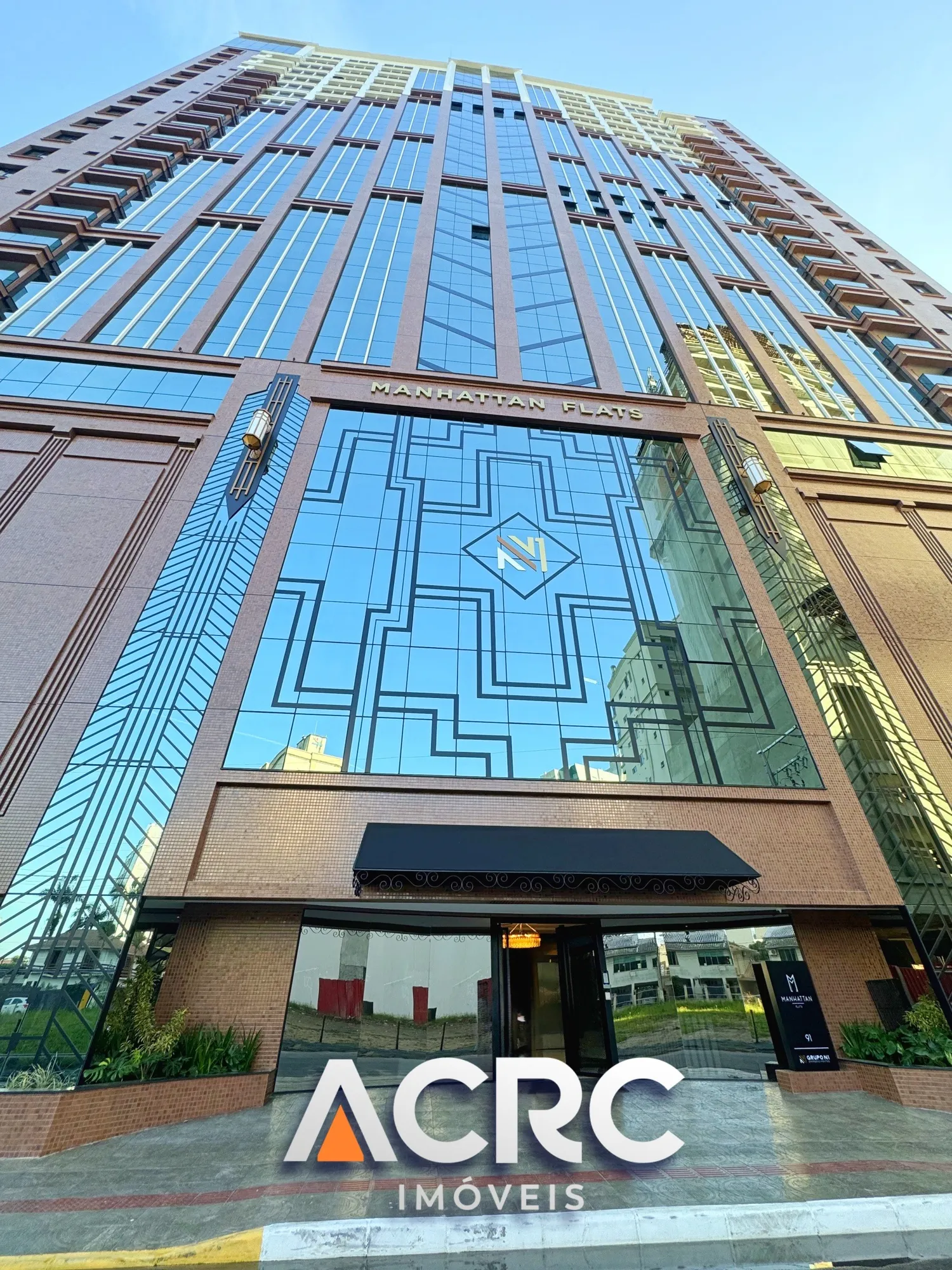 ACRC Imóveis - Apartamento para Venda em Itapema no bairro Centro. - foto 1