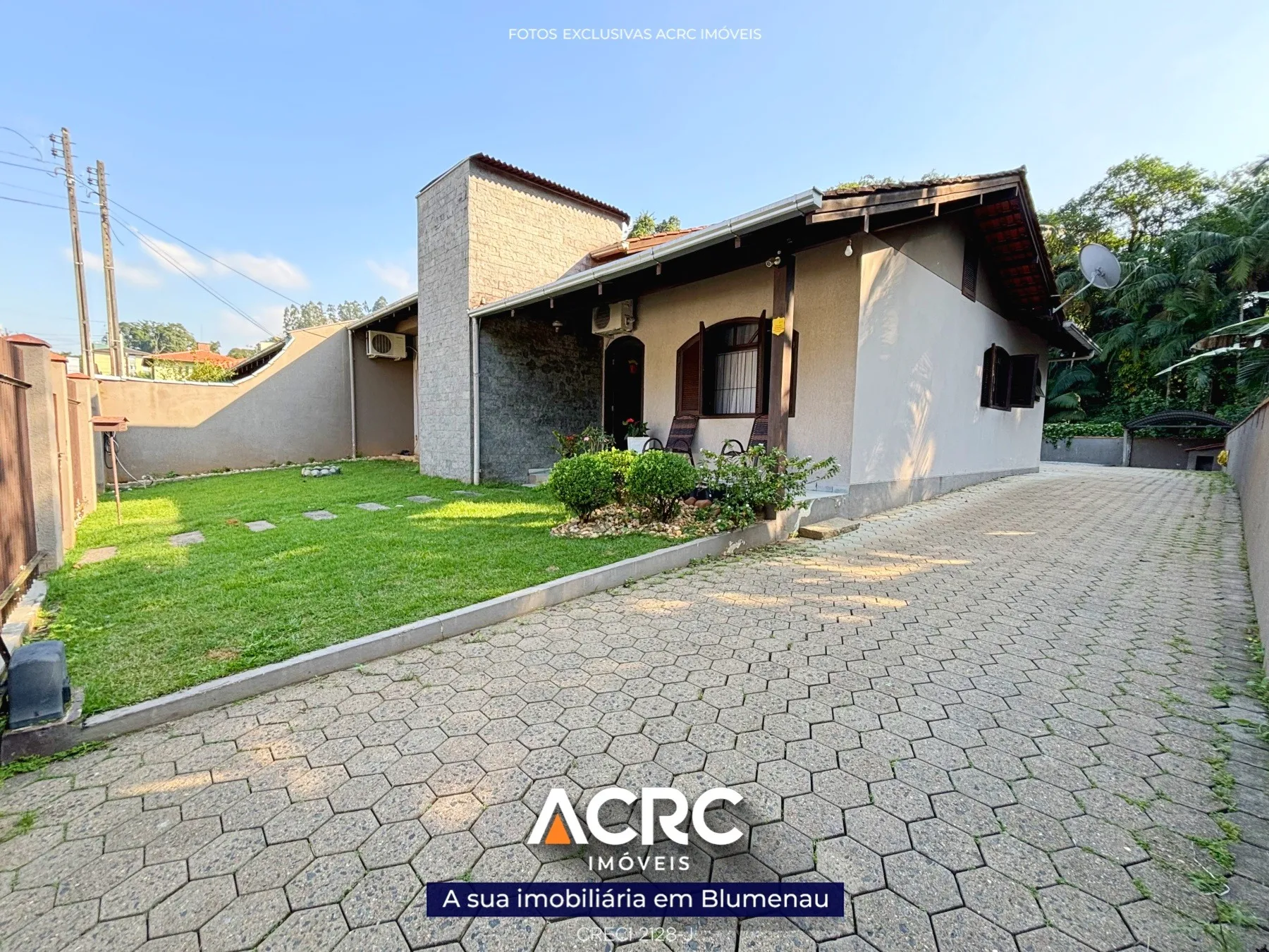 Casa · à venda · 3 quartos · 163m² · Salto, Blumenau