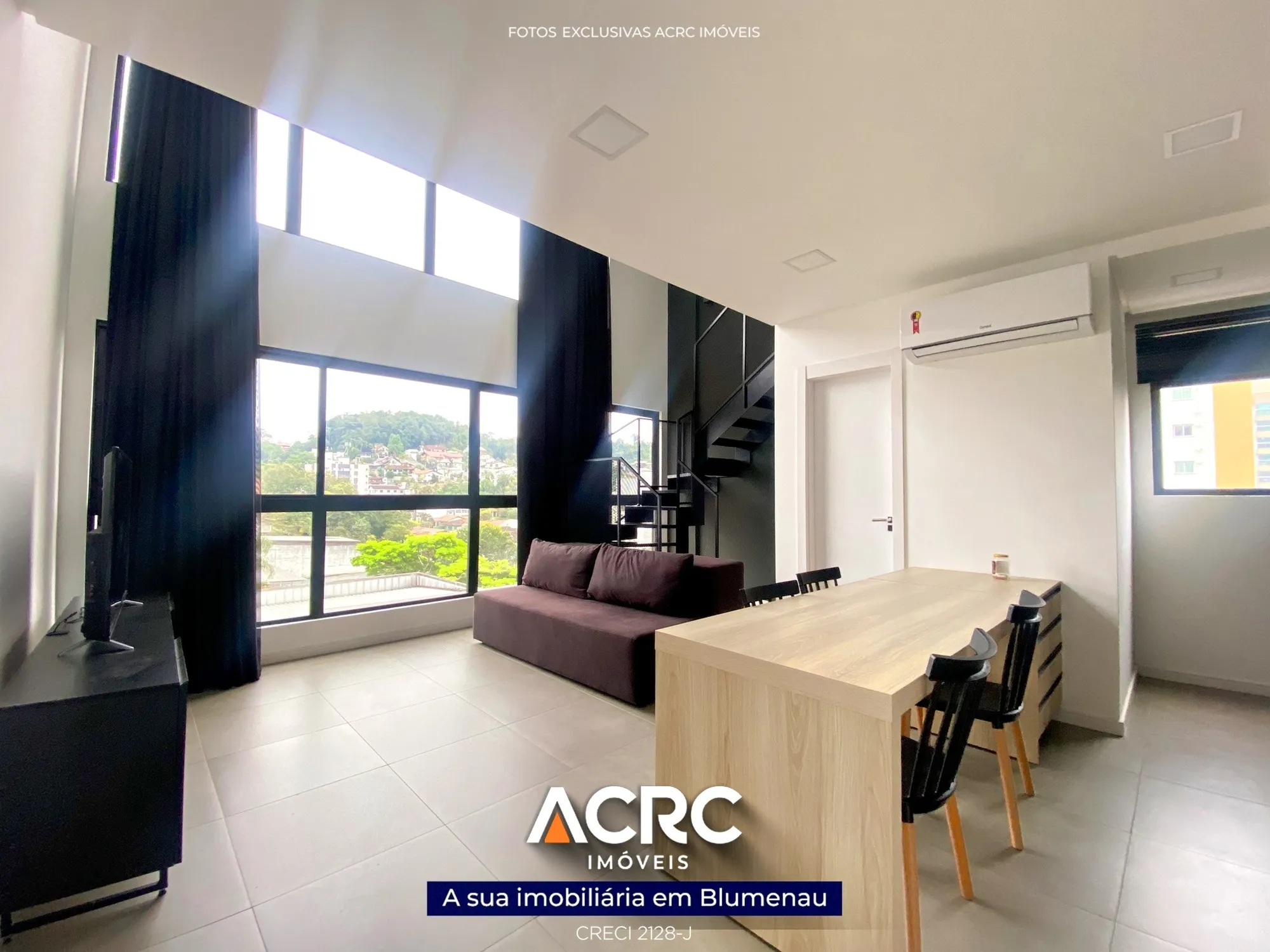 Loft Duplex totalmente mobiliado para VENDA em Blumenau | ACRC Imóveis - foto 1