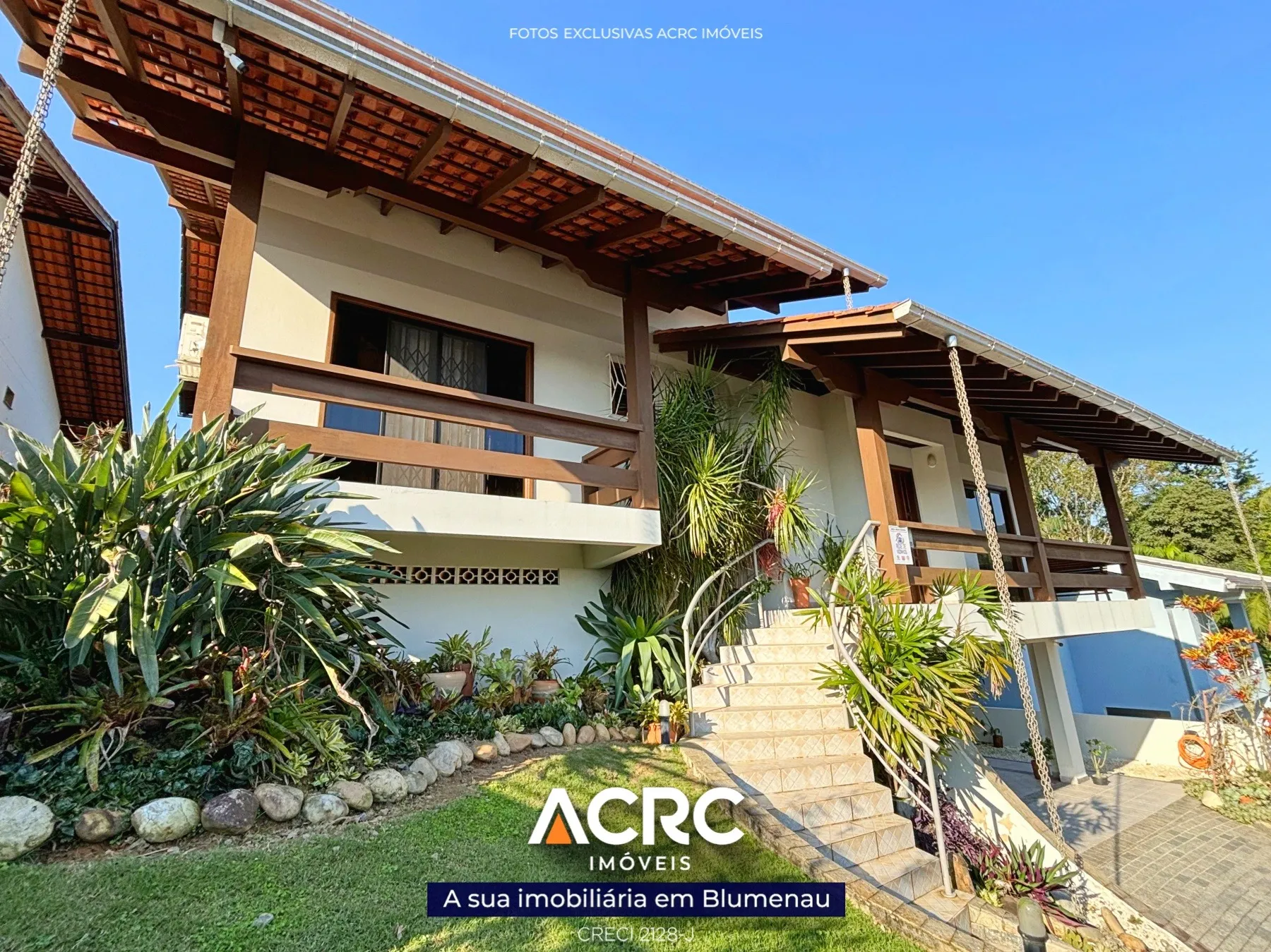 ACRC Imóveis - CA02979 - Casa para Venda no Bairro da Velha em Blumenau. - foto 1