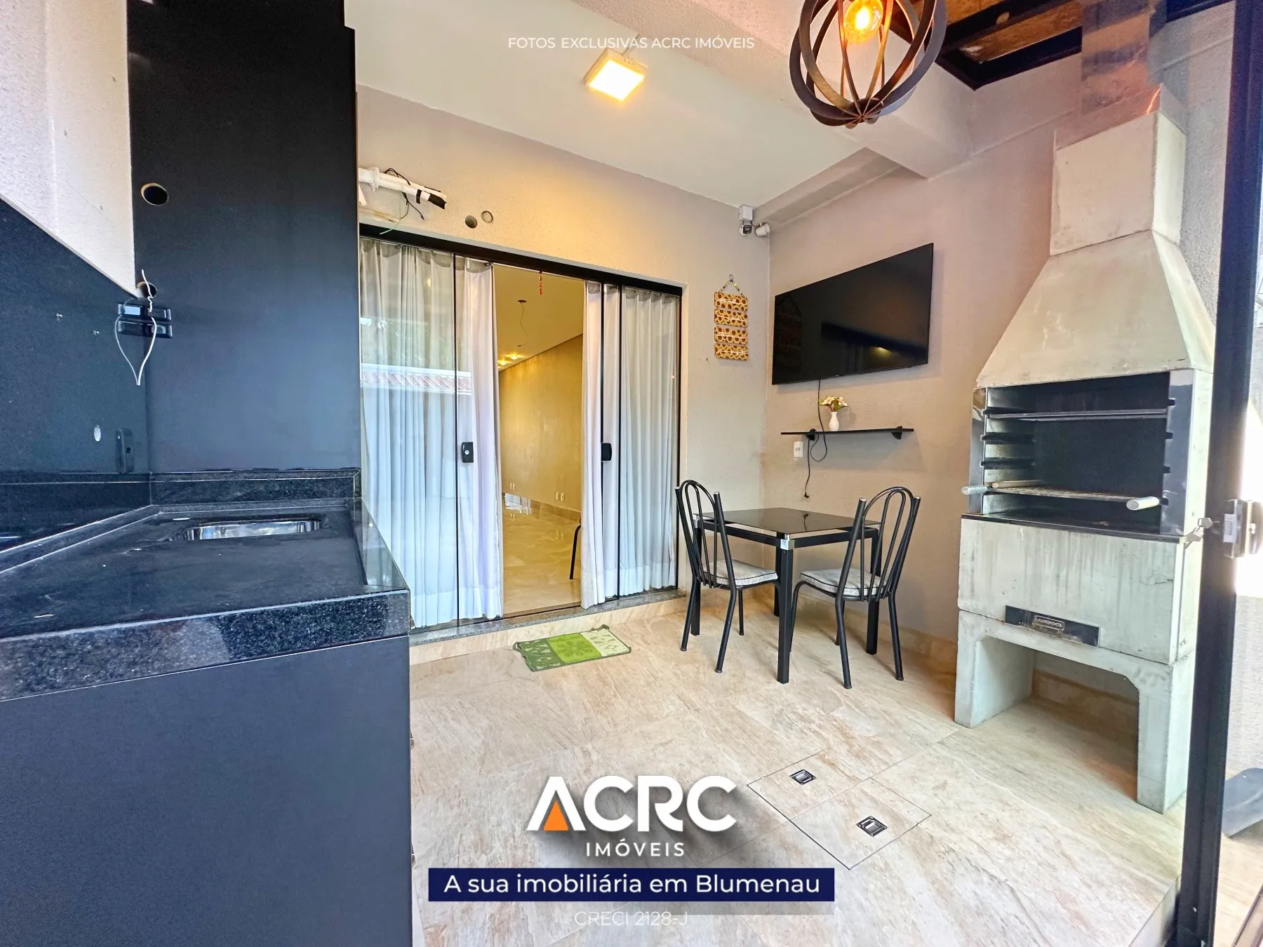ACRC Imóveis - Casa para Venda no bairro Escola Agrícola em Blumenau. — foto 3
