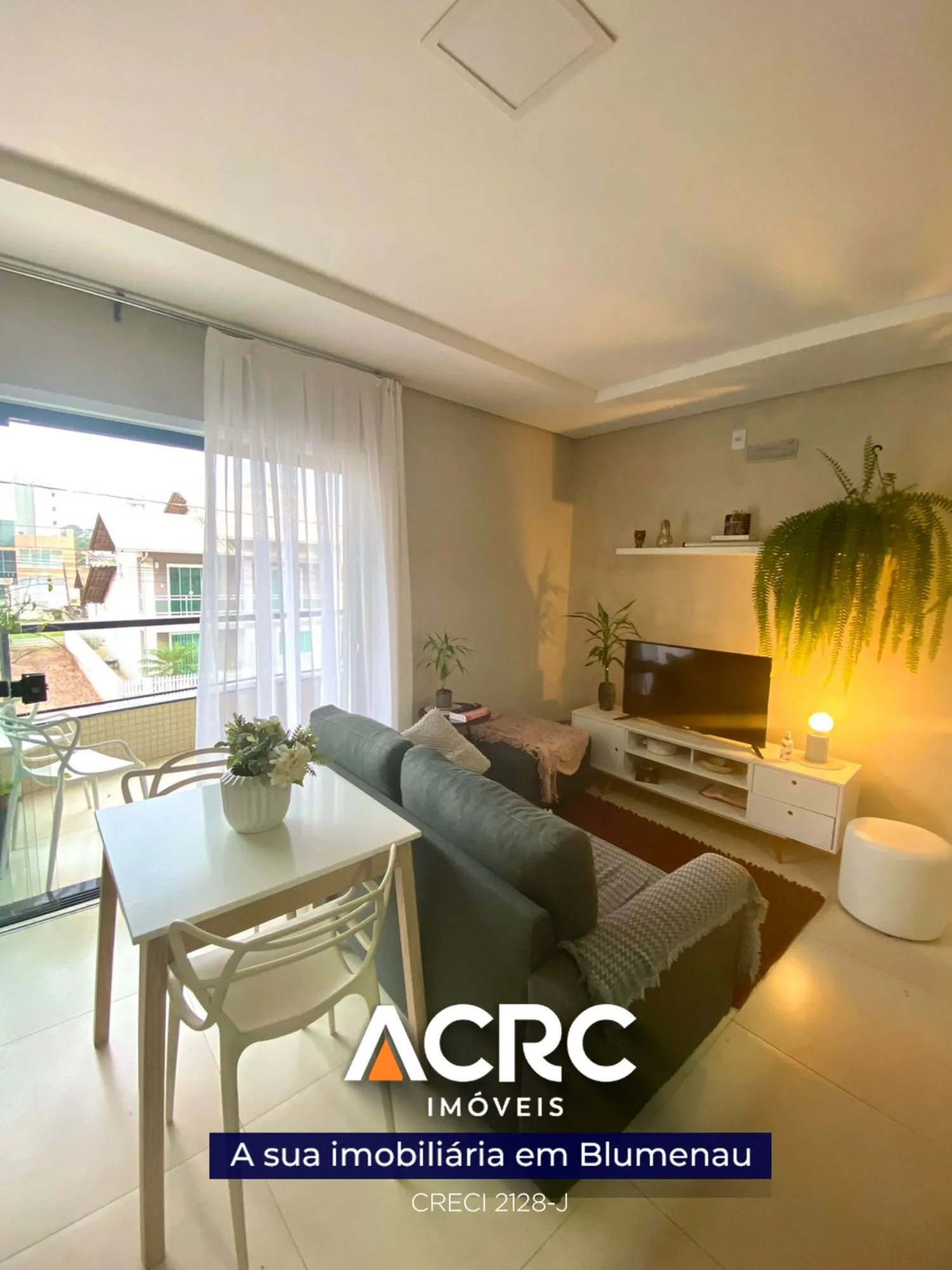 ACRC Imóveis - Apartamento a Venda no bairro Itacolomi em Balneário Piçarras. - foto 1