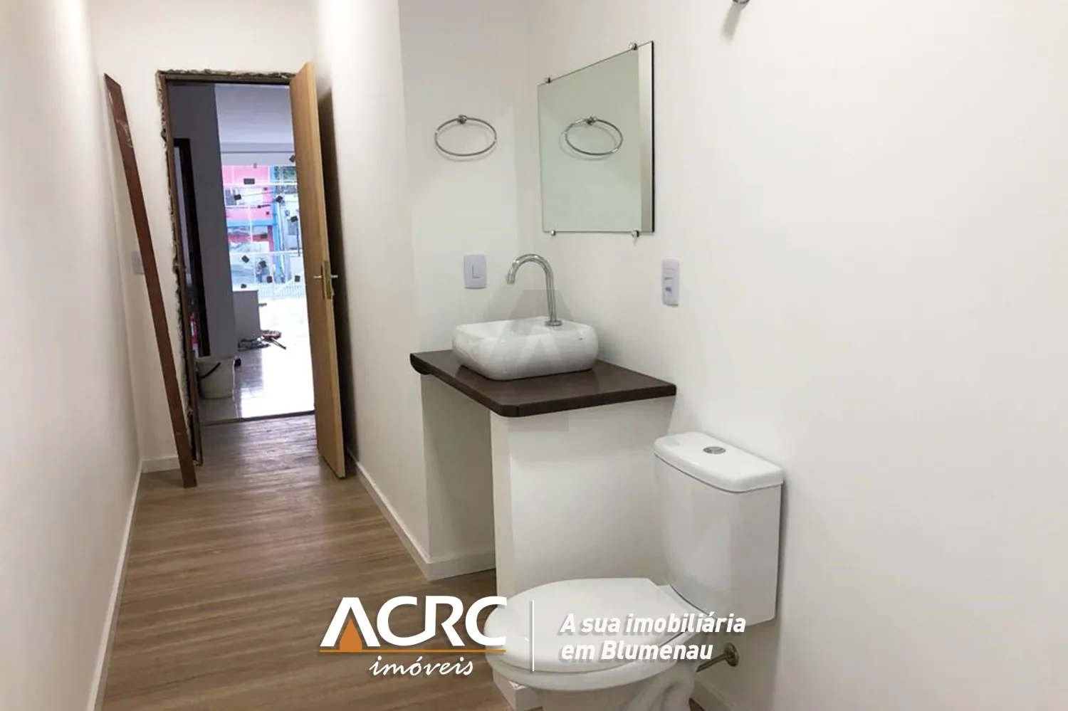 ACRC Imóveis - Prédio para venda no Bairro Ponta Aguda — foto 6