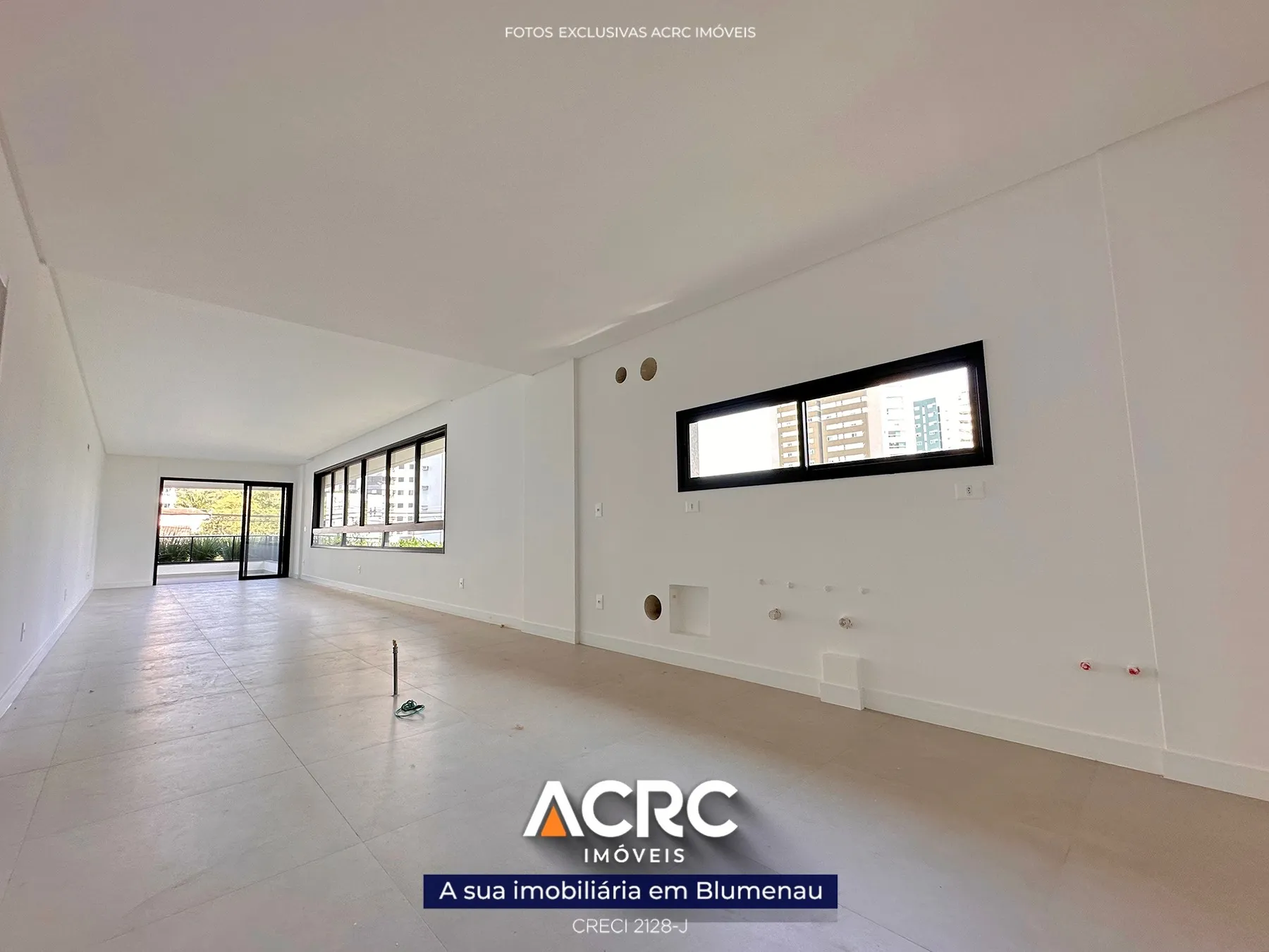 Apartamento alto padrão com 04 suítes no bairro Jardim Blumenau | ACRC Imóveis — foto 4