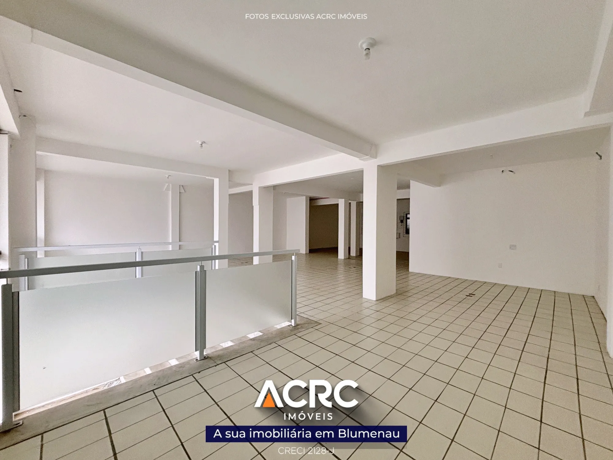 ACRC Imóveis - LJ00394 - Loja comercial para Locação no Bairro Victor Konder em Blumenau — foto 2