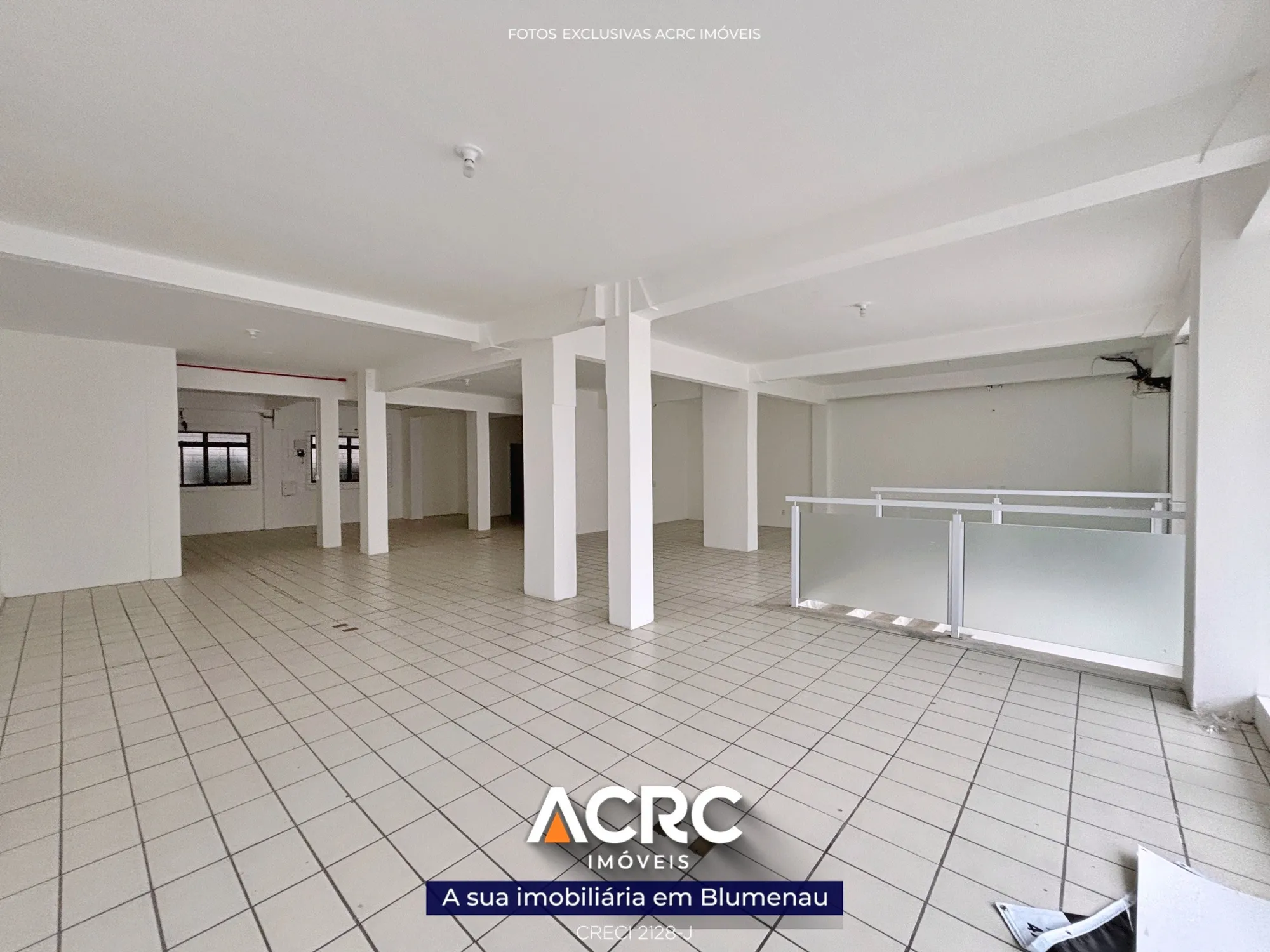 ACRC Imóveis - LJ00394 - Loja comercial para Locação no Bairro Victor Konder em Blumenau — foto 3