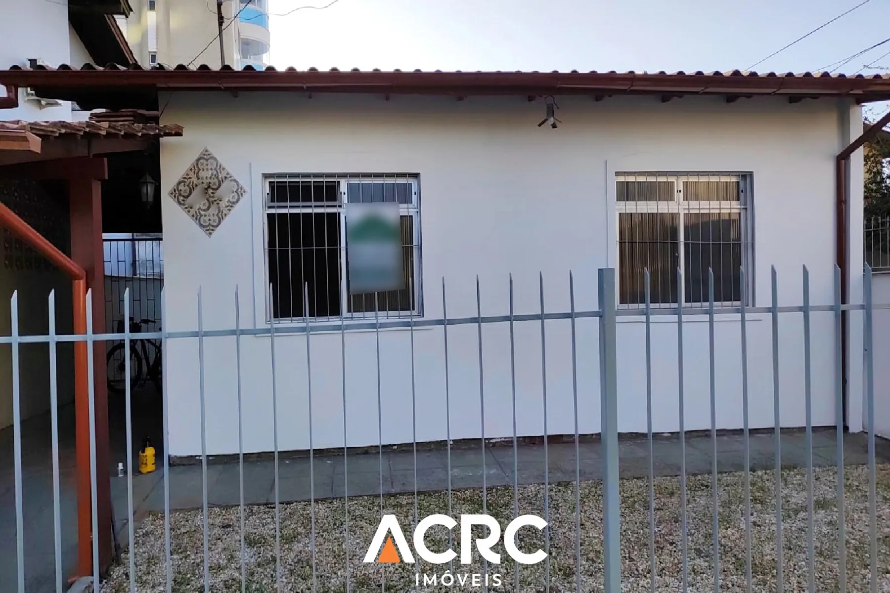 Casa para venda no bairro Trindade em Florianópolis l ACRC Litoral - foto 1