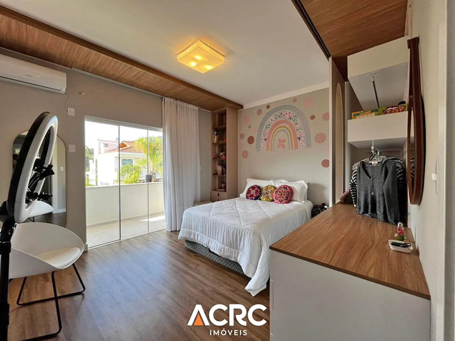 Casa à venda com 3 quartos e 3 suítes, 2 vagas, 270m² na região do bairro Praia Brava, próximo à Avenida Osvaldo Reis, Itajaí — foto 7