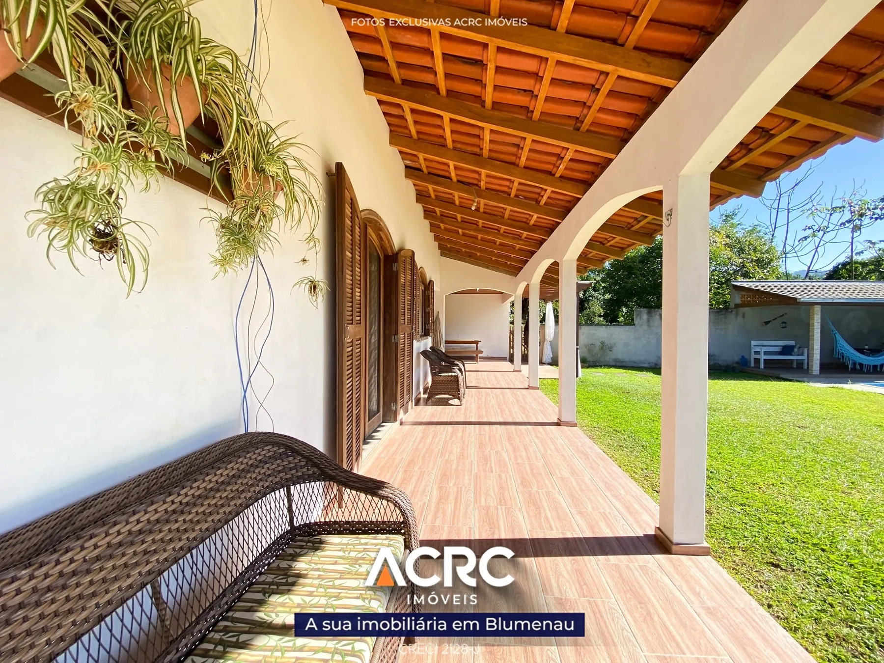 Casa com 04 dormitórios, área de festas e piscina para venda no bairro Progresso | ACRC Imóveis — foto 3