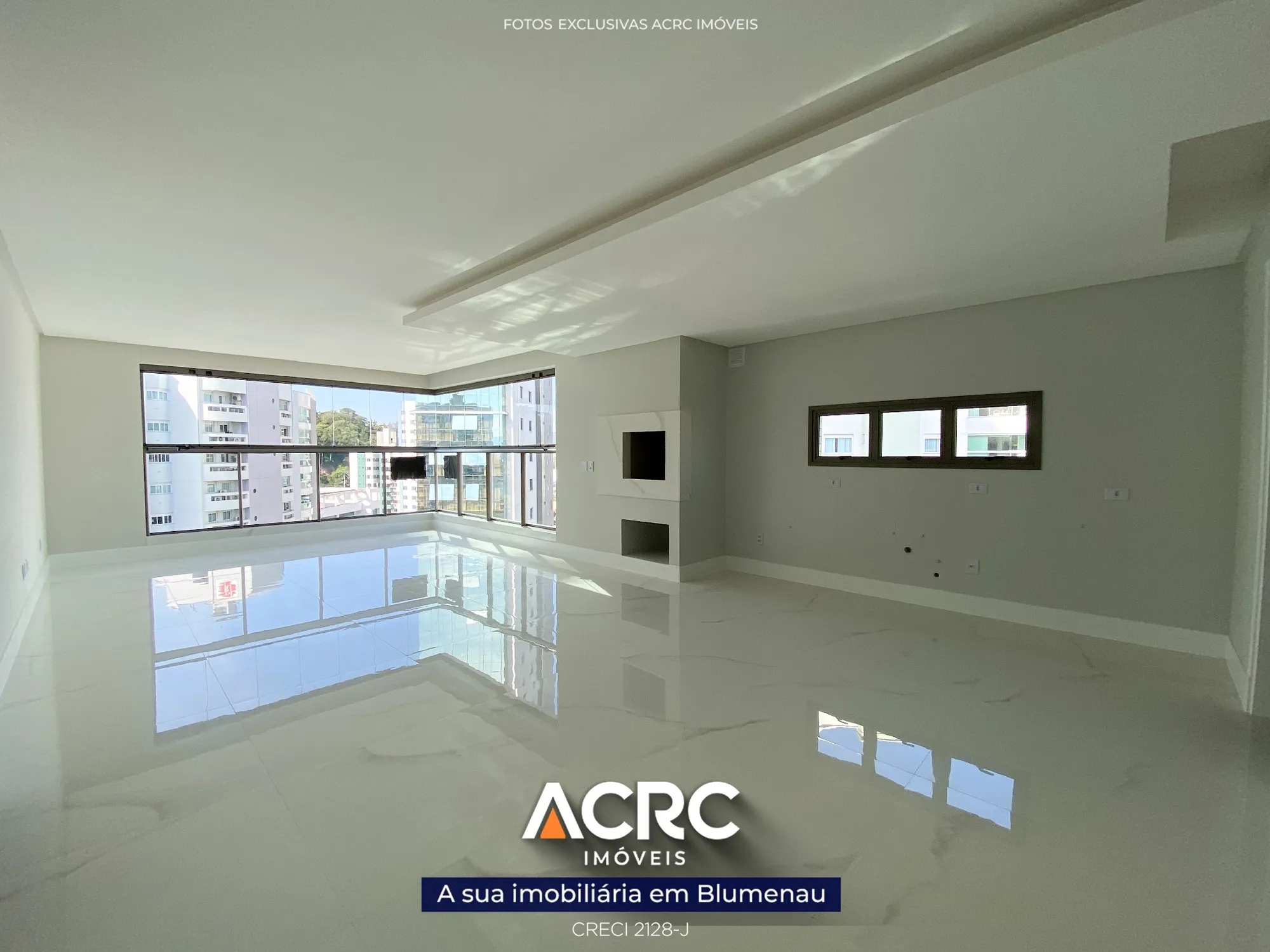 Apartamento com 03 suítes e 02 vagas de garagem no bairro Victor Konder l ACRC Imóveis — foto 2