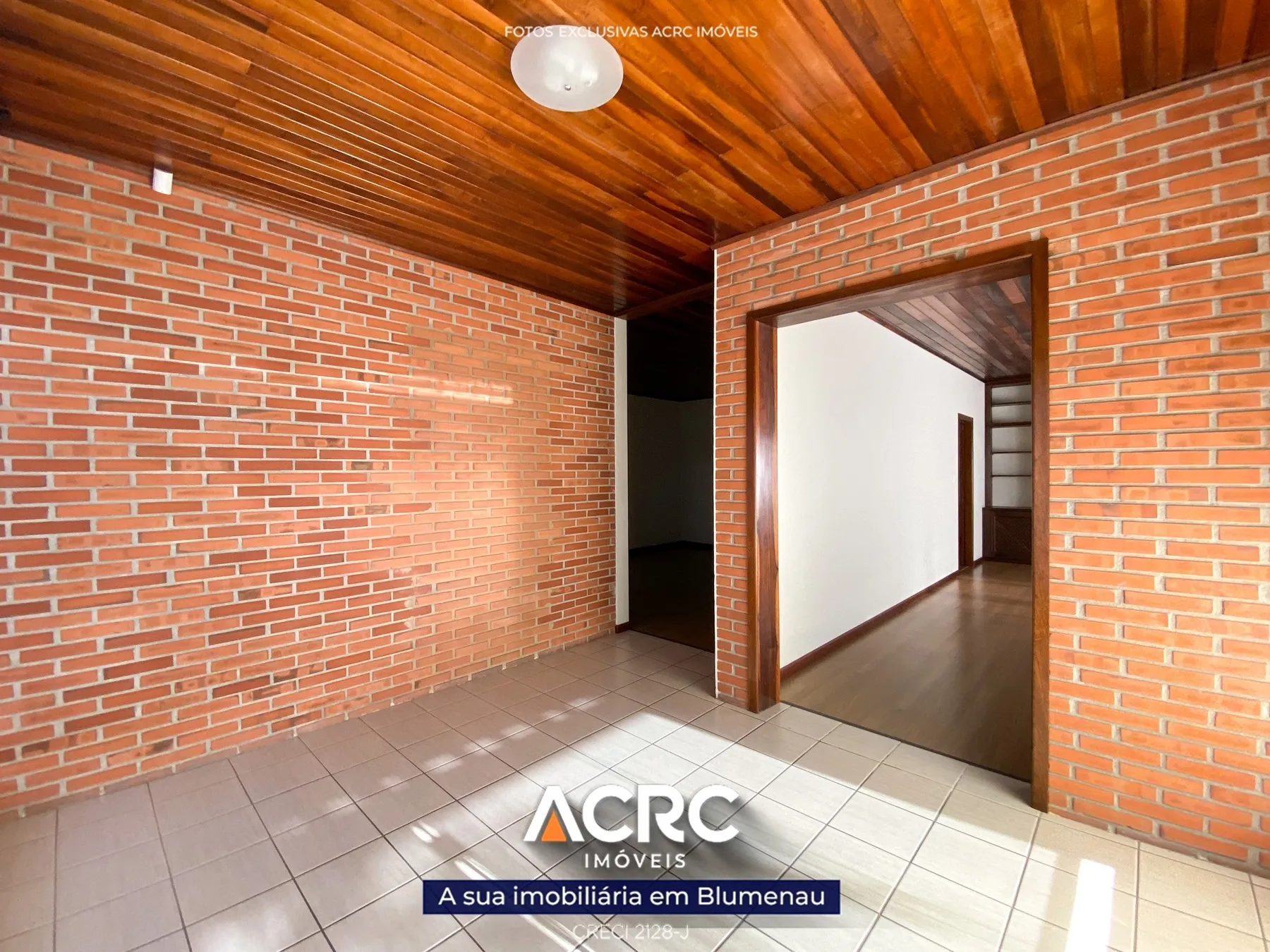 Casa com 03 dormitórios sendo 02 suítes para venda no bairro Itoupava Norte | ACRC Imóveis — foto 3