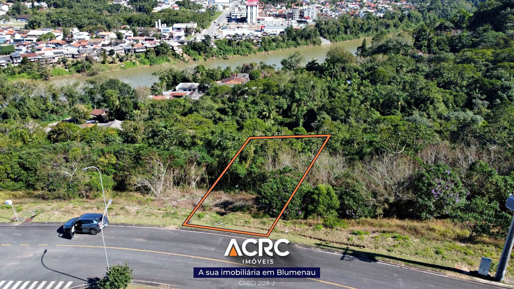 Terreno em condomínio fechado com 393 m para venda no bairro Ponta Aguda | ACRC Imóveis — foto 3