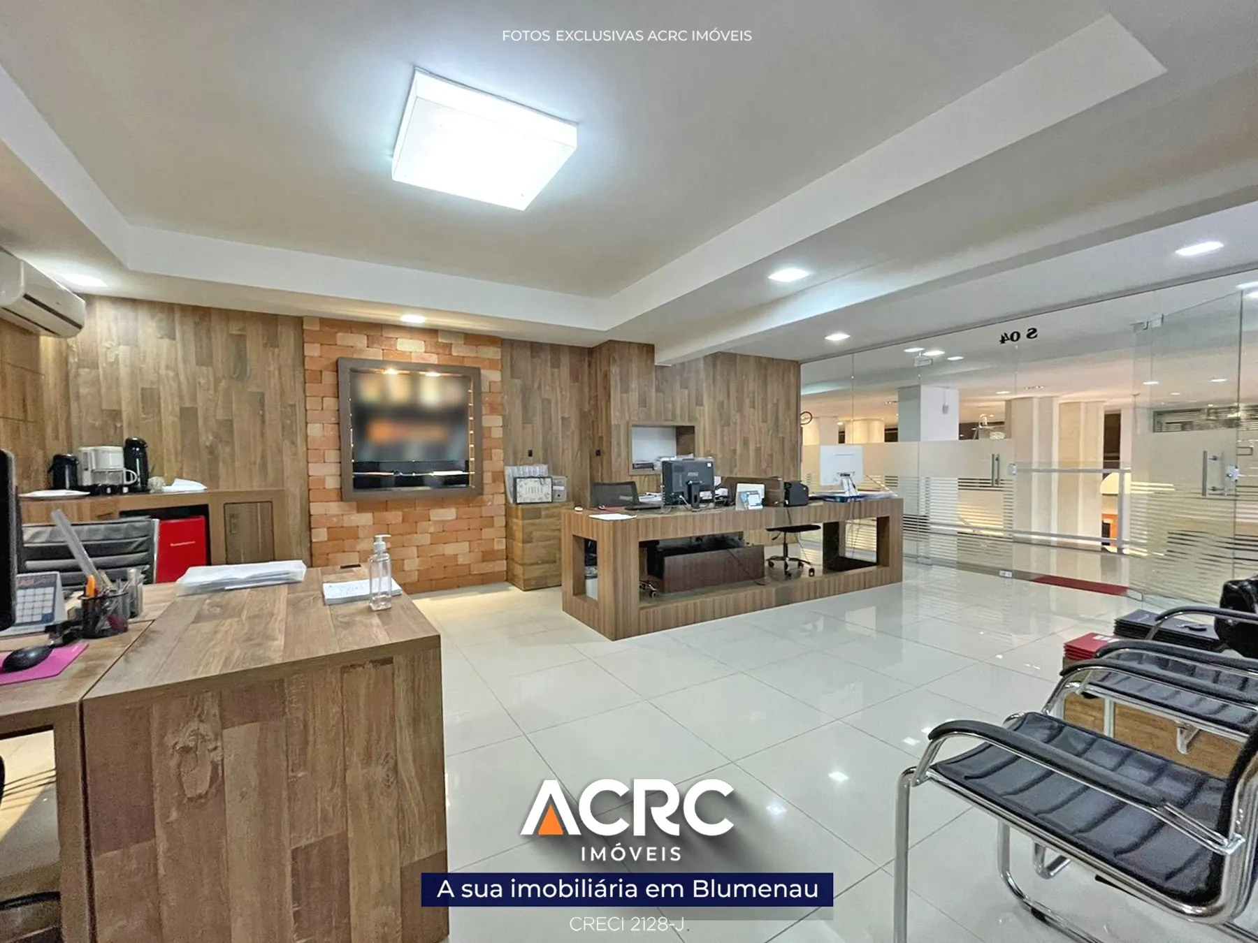 Sala comercial semimobiliada para venda no bairro Centro | ACRC Imóveis - foto 1