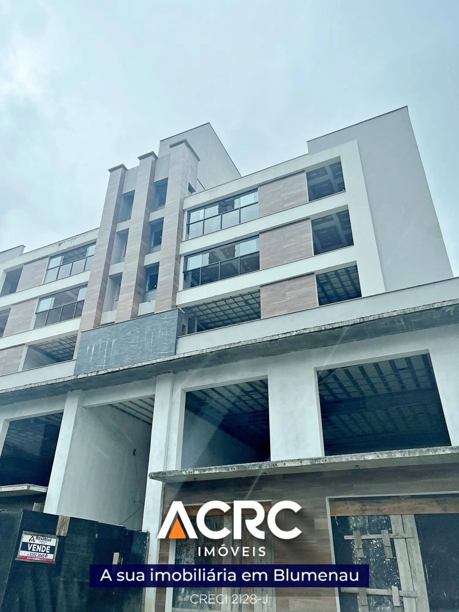 Apartamento com 03 suítes para venda no bairro Itoupava Norte | ACRC Imóveis — foto 3