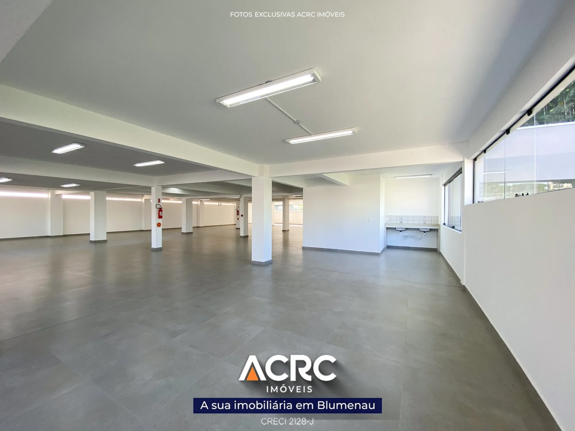 Sala comercial para locação no bairro Ponta Aguda | ACRC Imóveis — foto 6