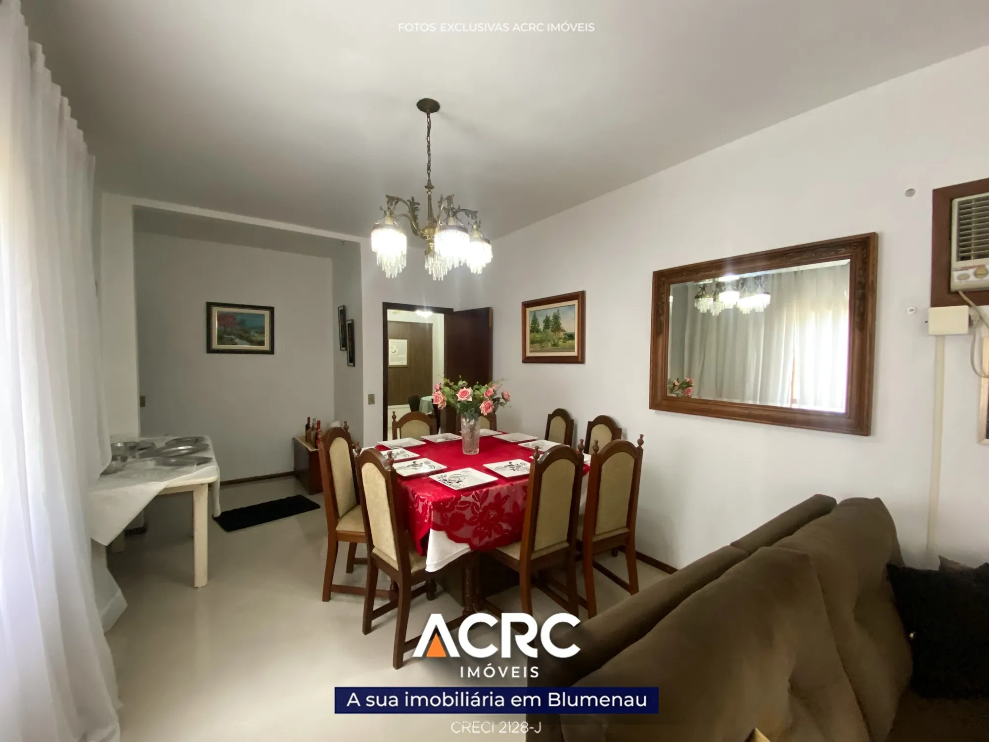 Casa · à venda · 4 quartos · Vorstadt, Blumenau