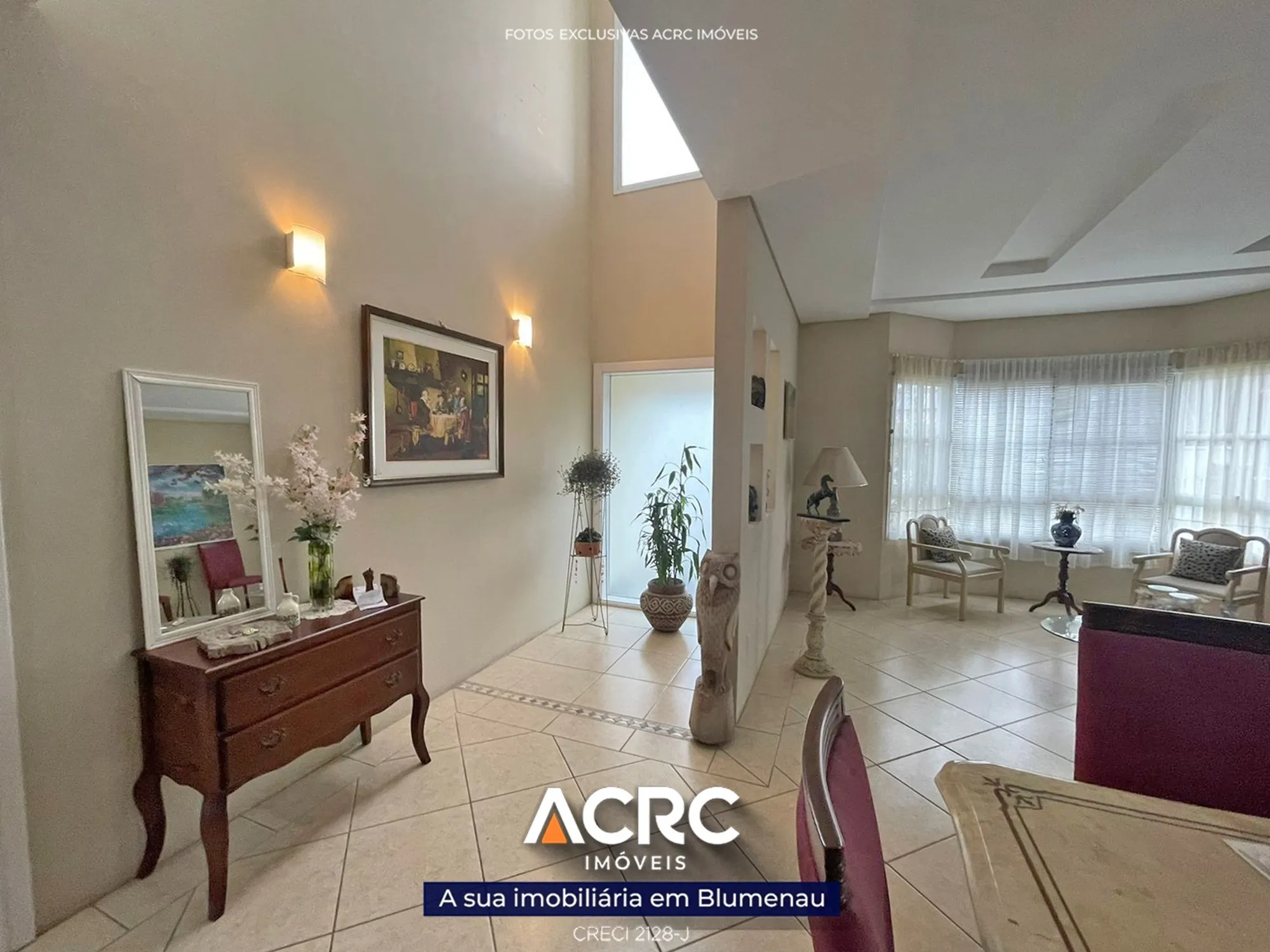 Casa com 04 dormitórios para venda no bairro Garcia em Blumenau | ACRC Imóveis — foto 5