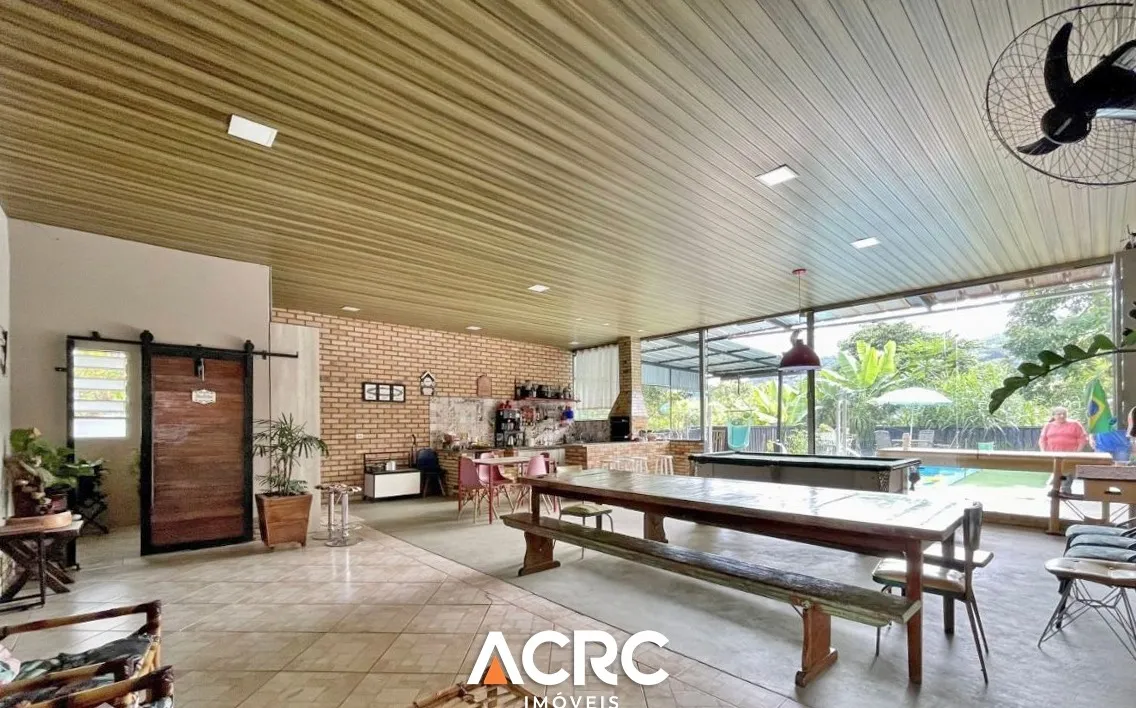 Terreno com 02 casas e galpão para venda no bairro Belchior Central em Blumenau | ACRC Imóveis — foto 4