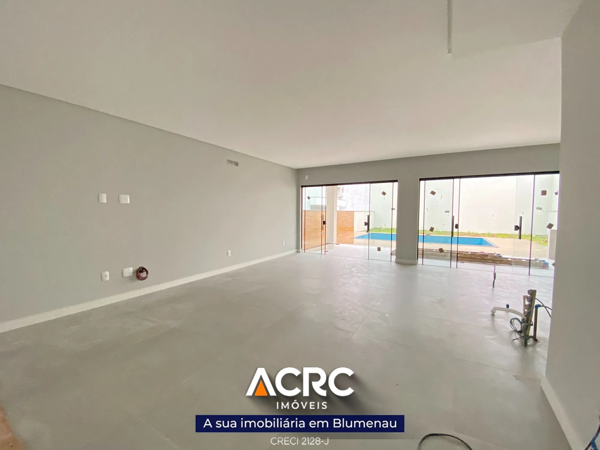 Casa para venda em condominio fechado no bairro Itoupava Central | ACRC Imóveis - foto 1
