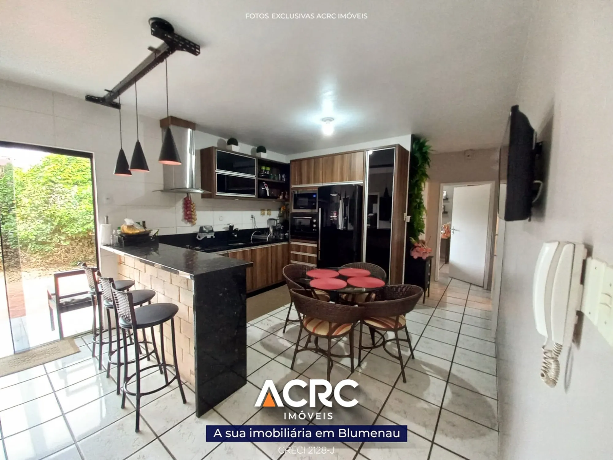 Casa · à venda · 3 quartos · 200m² · Testo Salto, Blumenau