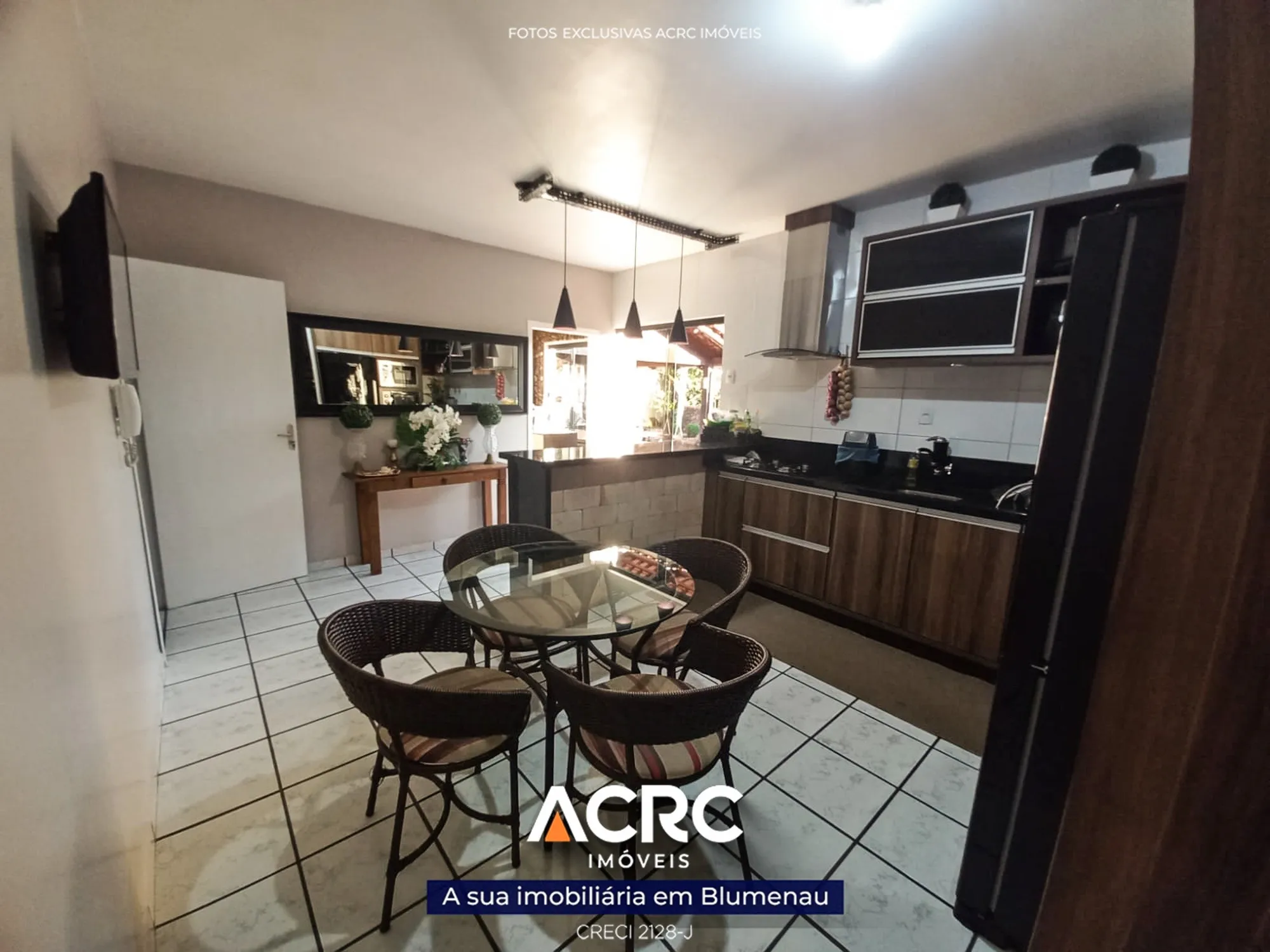Casa · à venda · 3 quartos · 200m² · Testo Salto, Blumenau