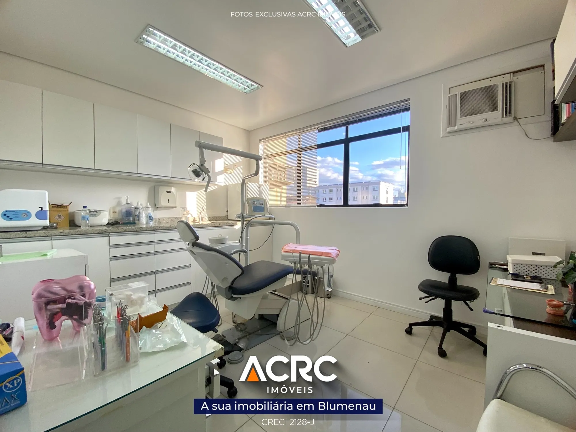Sala Comercial à venda no bairro Centro | ACRC Imóveis - foto 1