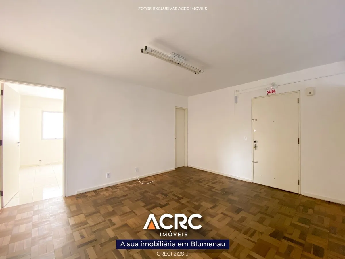 Sala para locação em Blumenau no bairro Centro | ACRC Imóveis — foto 2