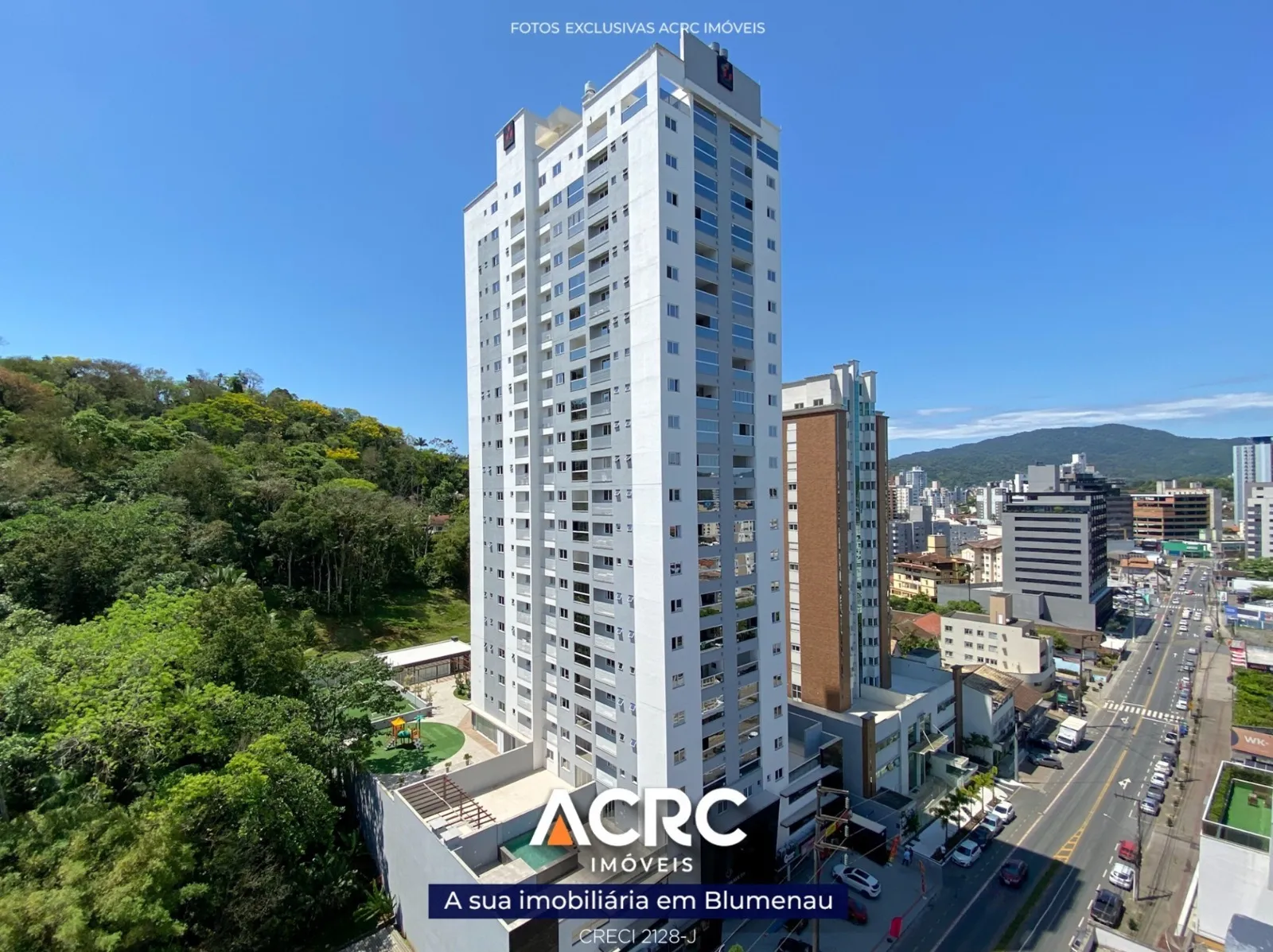 Apartamento tipo terraço com piscina privativa para venda em Blumenau no bairro Vila Nova | ACRC Imóveis - foto 1