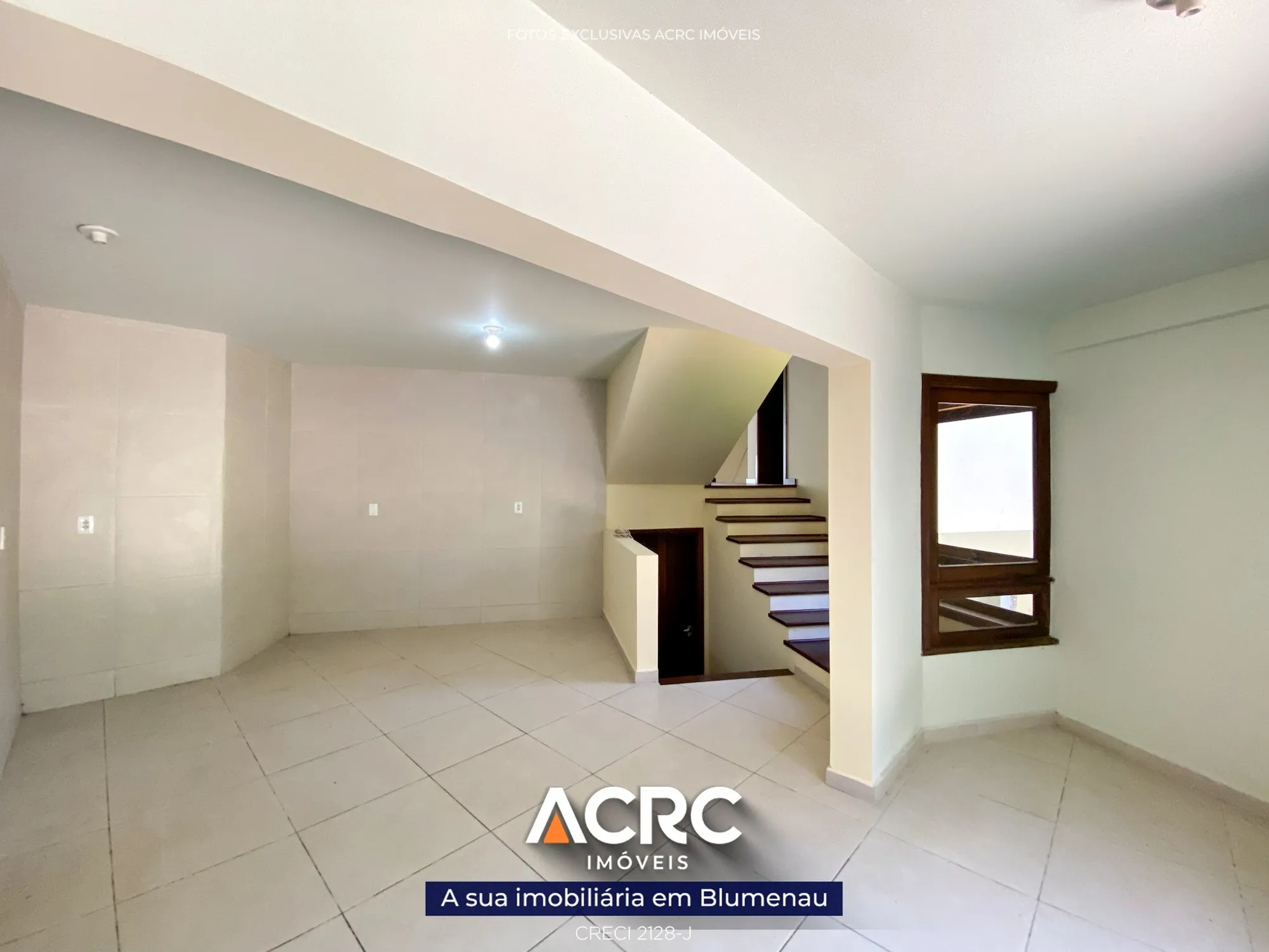 Casa com piscina para venda em Blumenau no Bairro Garcia | ACRC Imóveis — foto 3