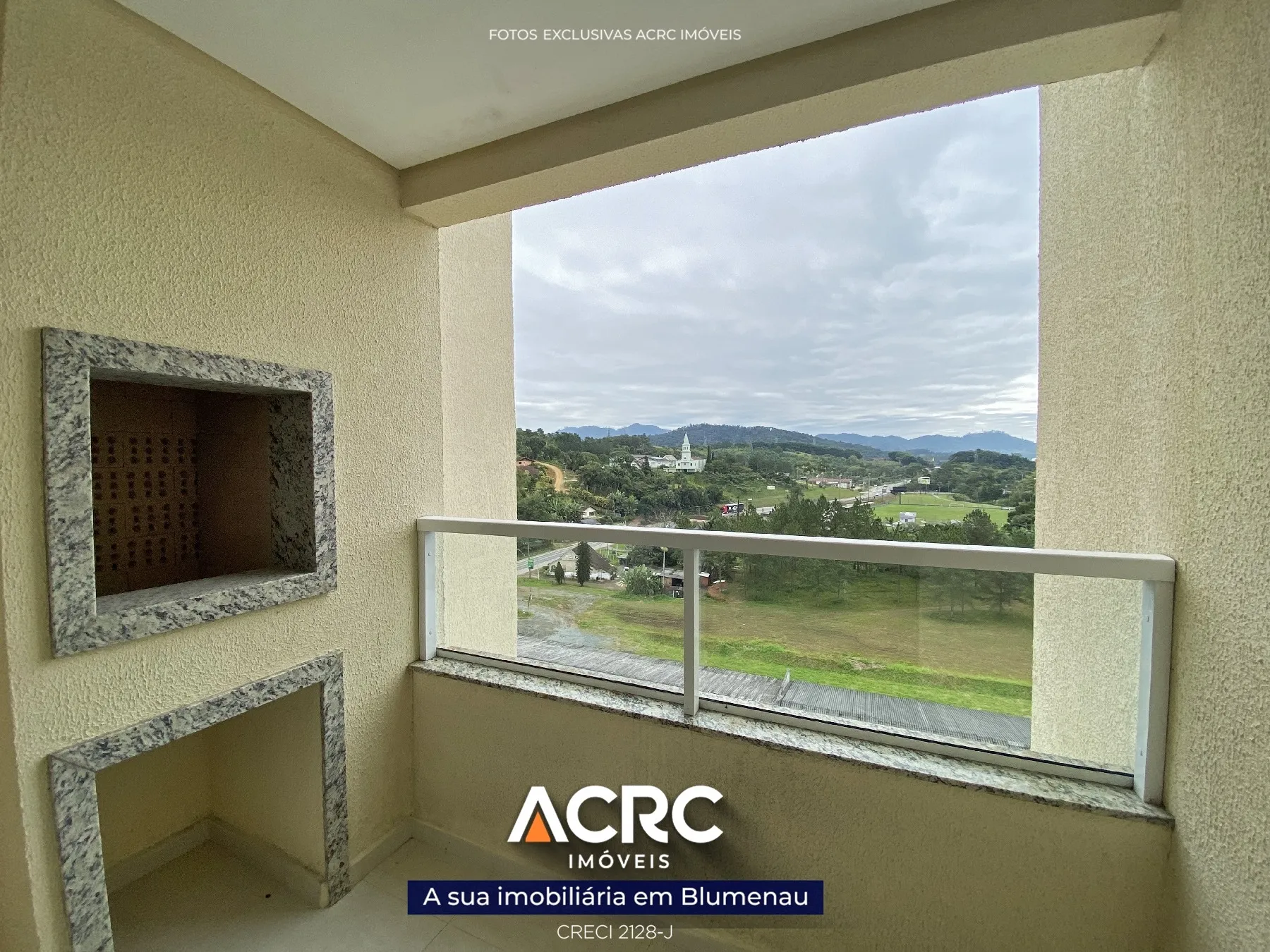 ACRC IMÓVEIS - Apartamento semi mobiliado com 02 dormitórios sendo 01 suíte no bairro Itoupava Central — foto 4