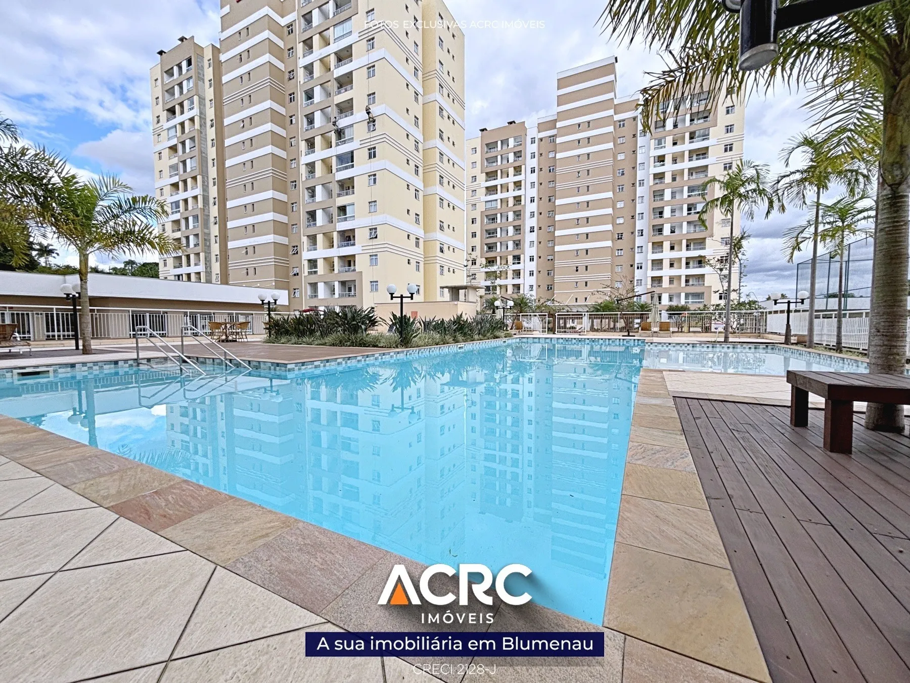 ACRC IMÓVEIS - Apartamento com 03 dormitórios no bairro Fortaleza — foto 2