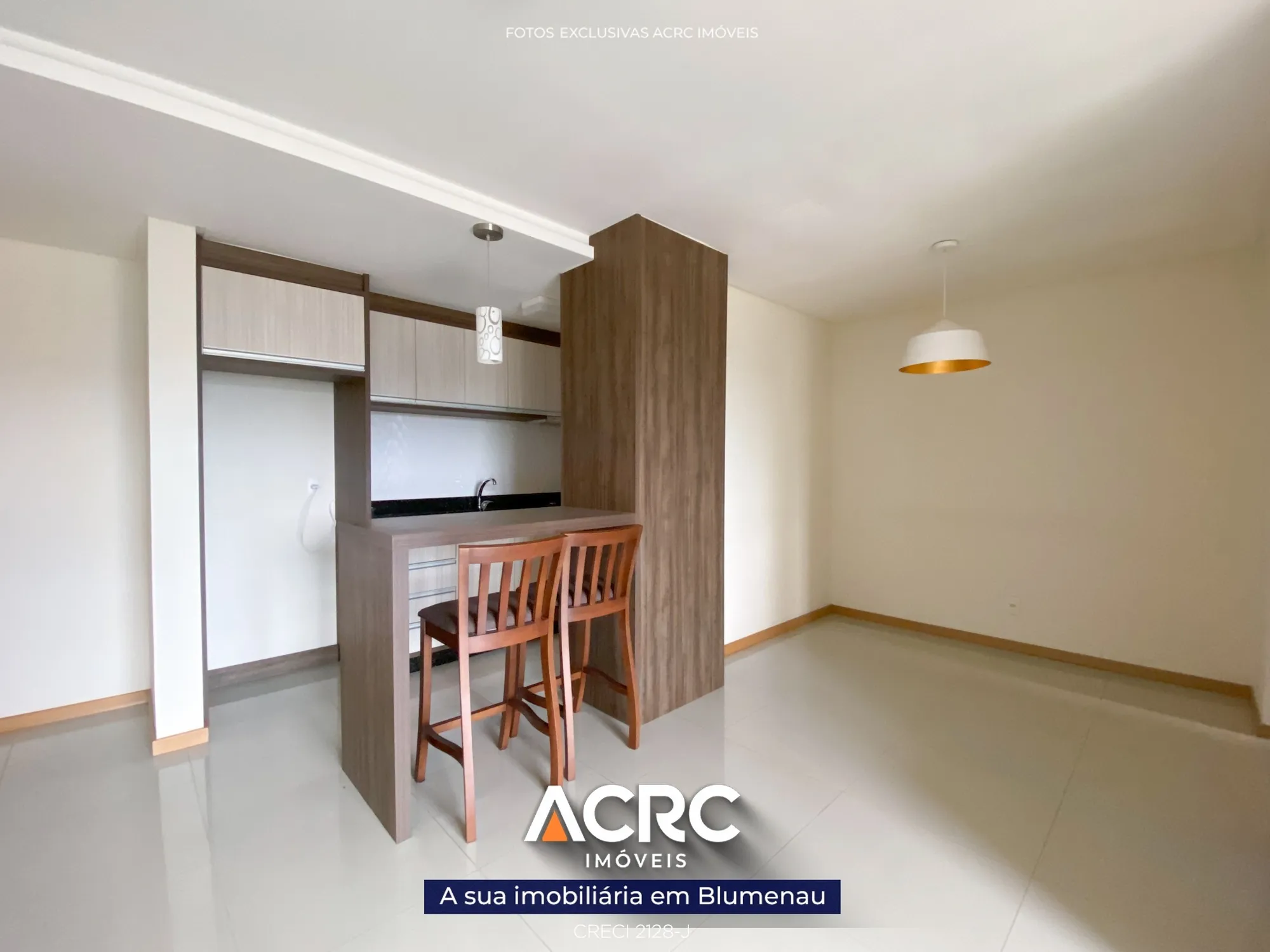 ACRC IMÓVEIS - Apartamento com 03 dormitórios no bairro Fortaleza — foto 5