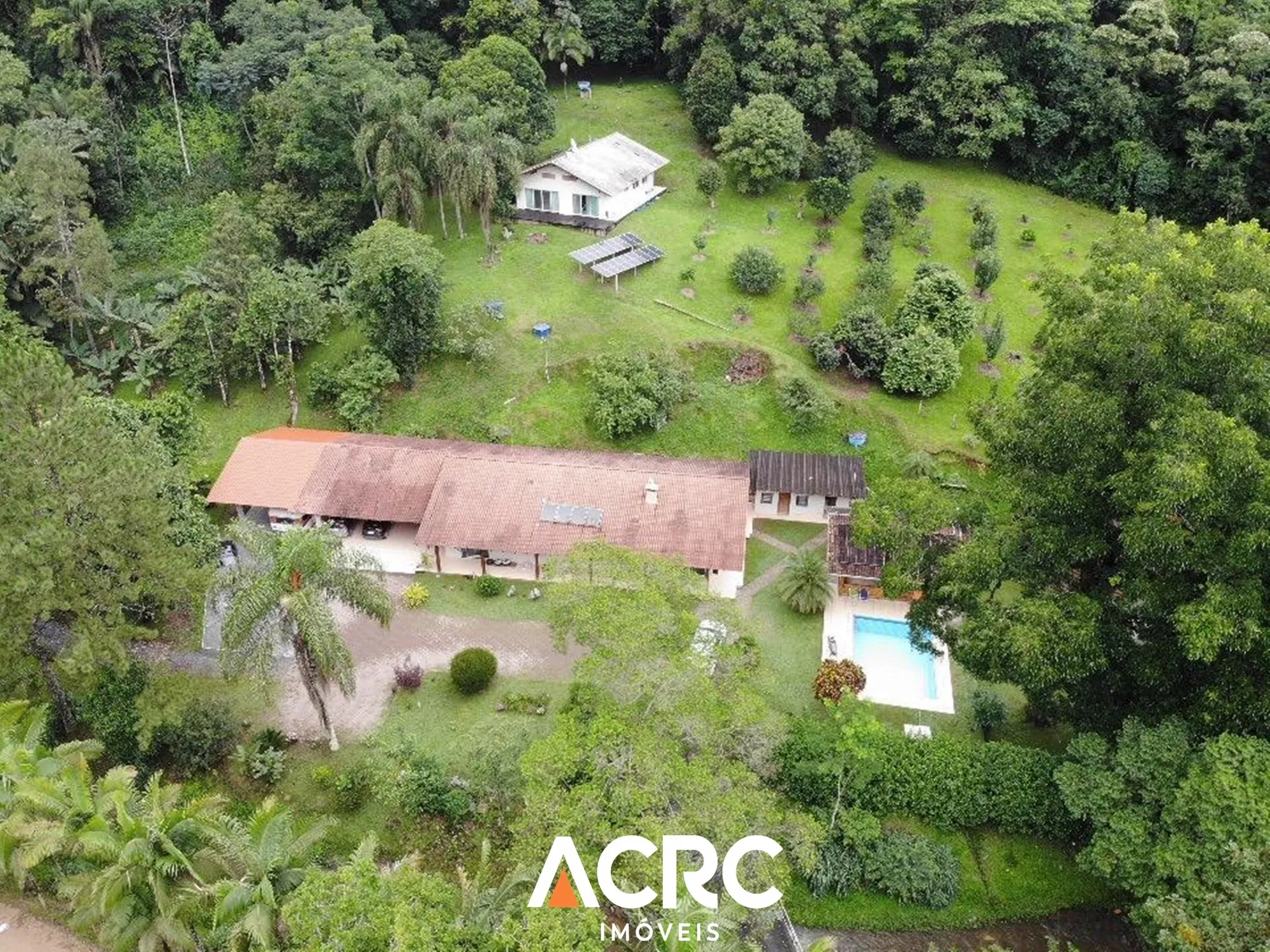 ACRC Imóveis - Amplo Sítio à venda no bairro Gaspar Alto - foto 1