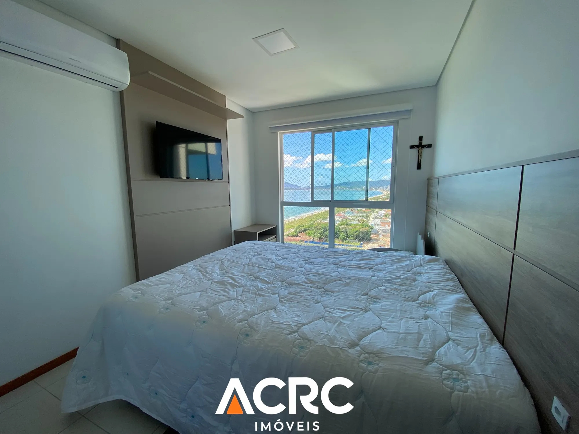 ACRC Imóveis - Apartamento Residencial Bali Beach, com 03 dormitórios sendo 01 suíte e 01 vaga de garagem — foto 2