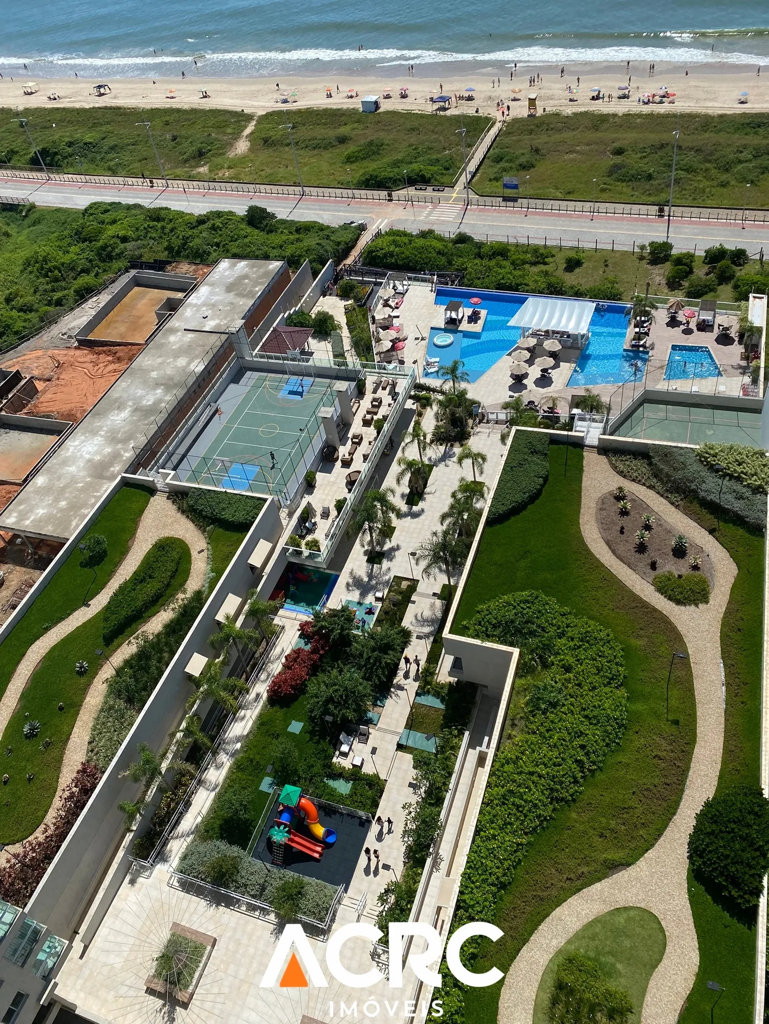 ACRC Imóveis - Apartamento Residencial Bali Beach, com 03 dormitórios sendo 01 suíte e 01 vaga de garagem — foto 4