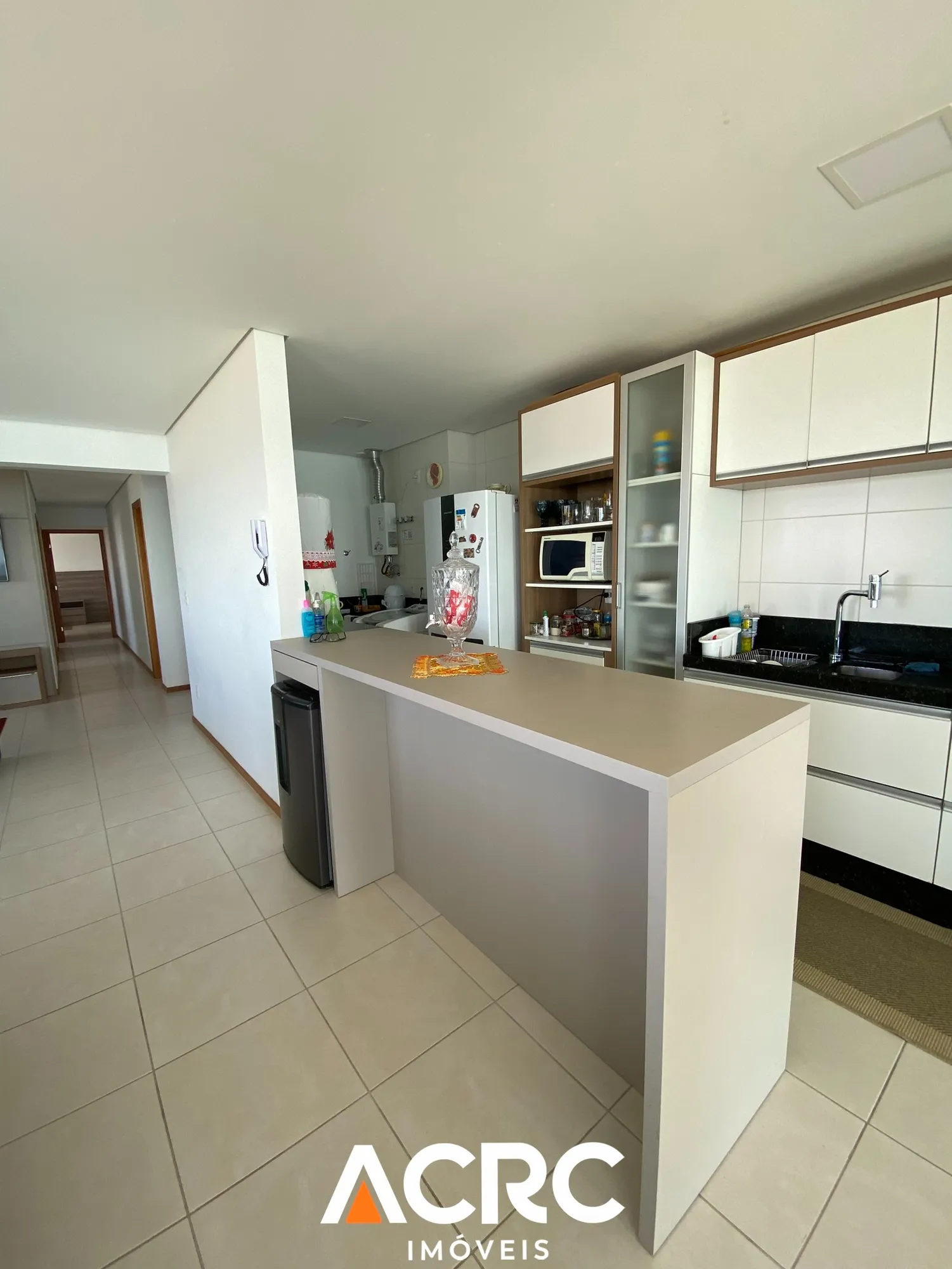 ACRC Imóveis - Apartamento Residencial Bali Beach, com 03 dormitórios sendo 01 suíte e 01 vaga de garagem — foto 7