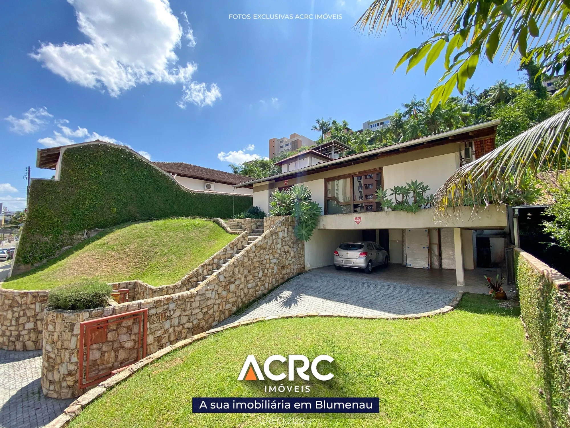 ACRC Imóveis - Terreno para venda em Blumenau no bairro Vila Nova - foto 1