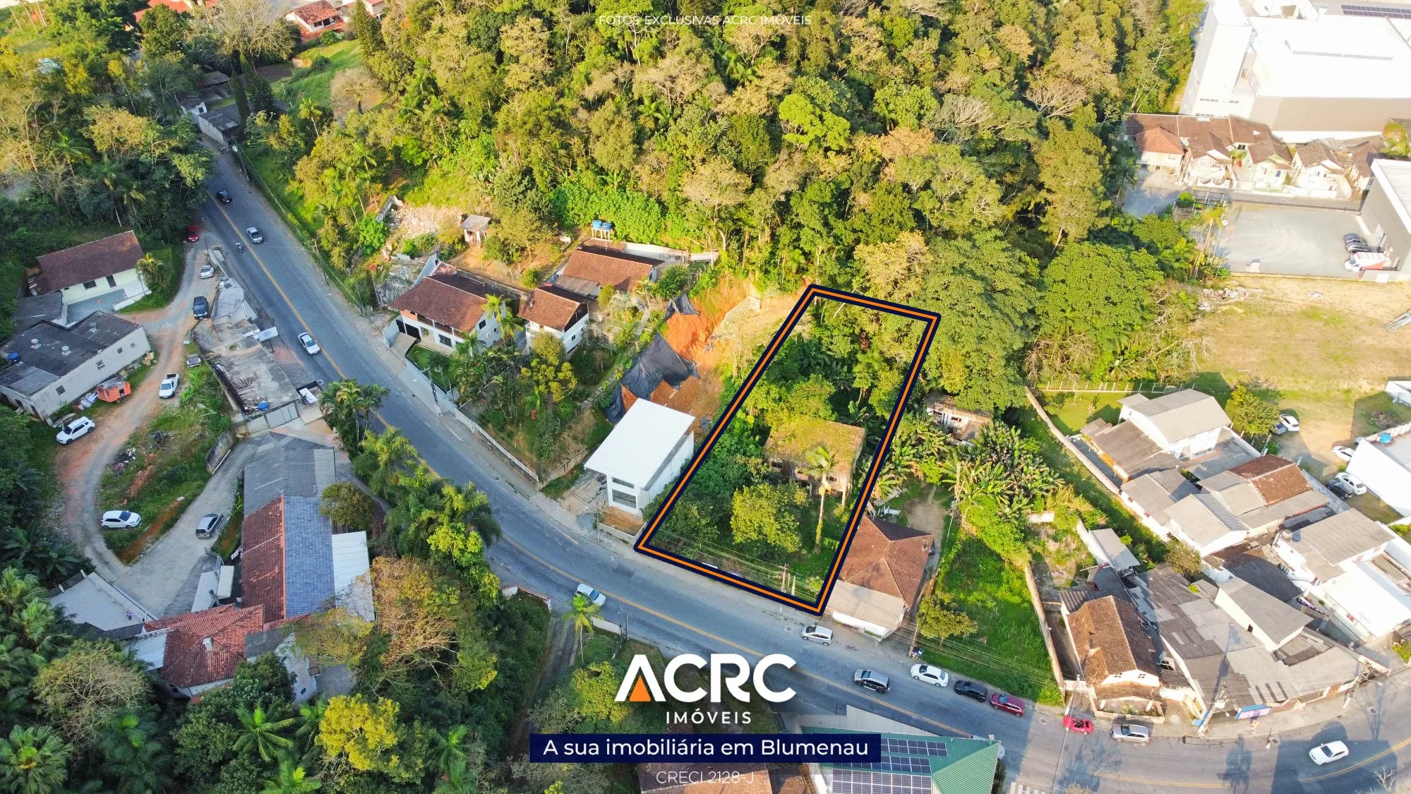 ACRC Imóveis - Terreno para vendas em Blumenau no bairro Vila Nova - foto 1